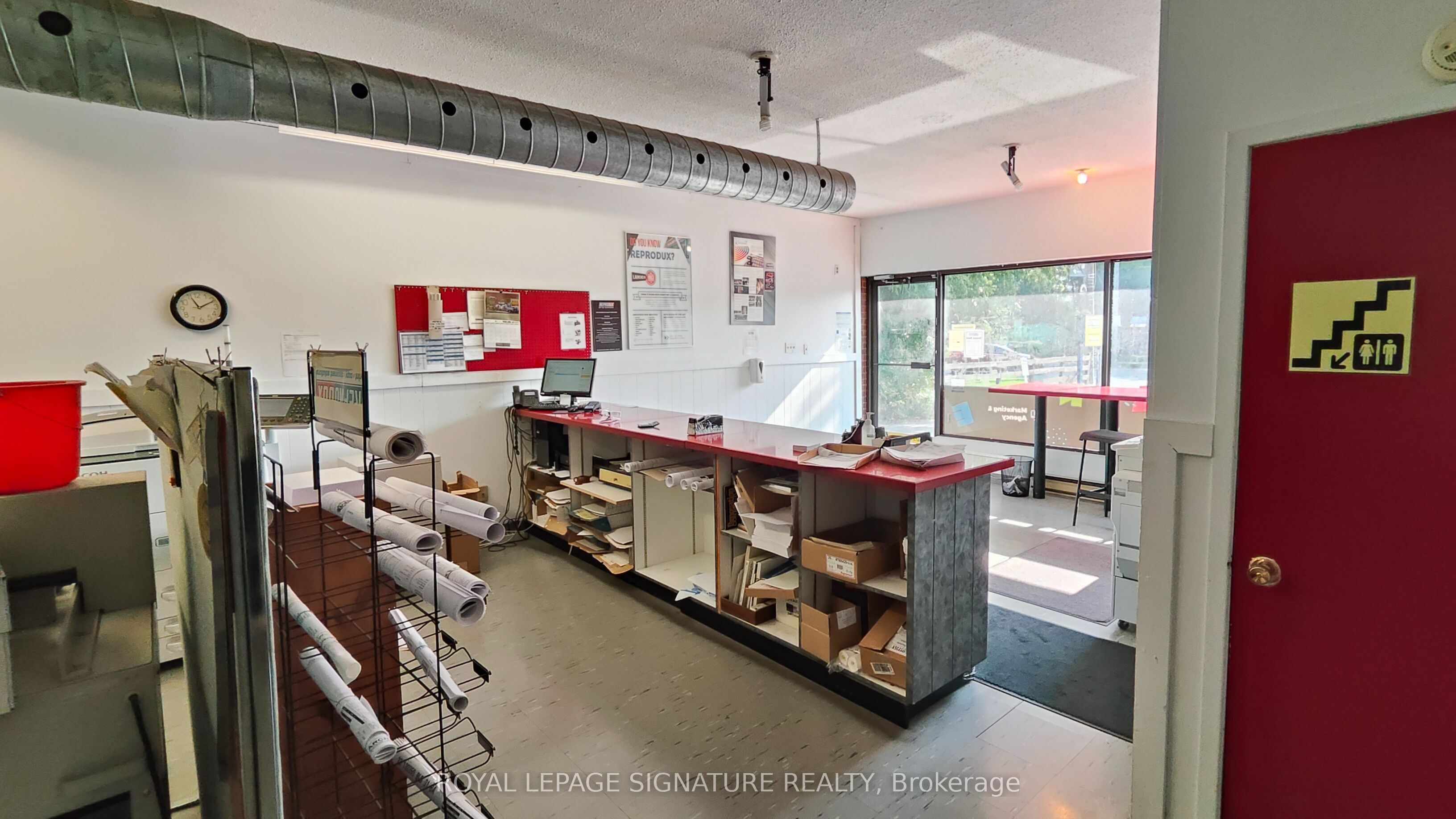 5050 Dundas Street Property Photo 2