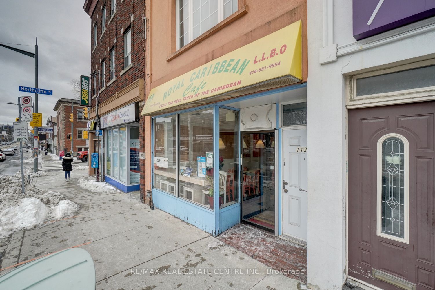 1127 St Clair Avenue Property Photo 3