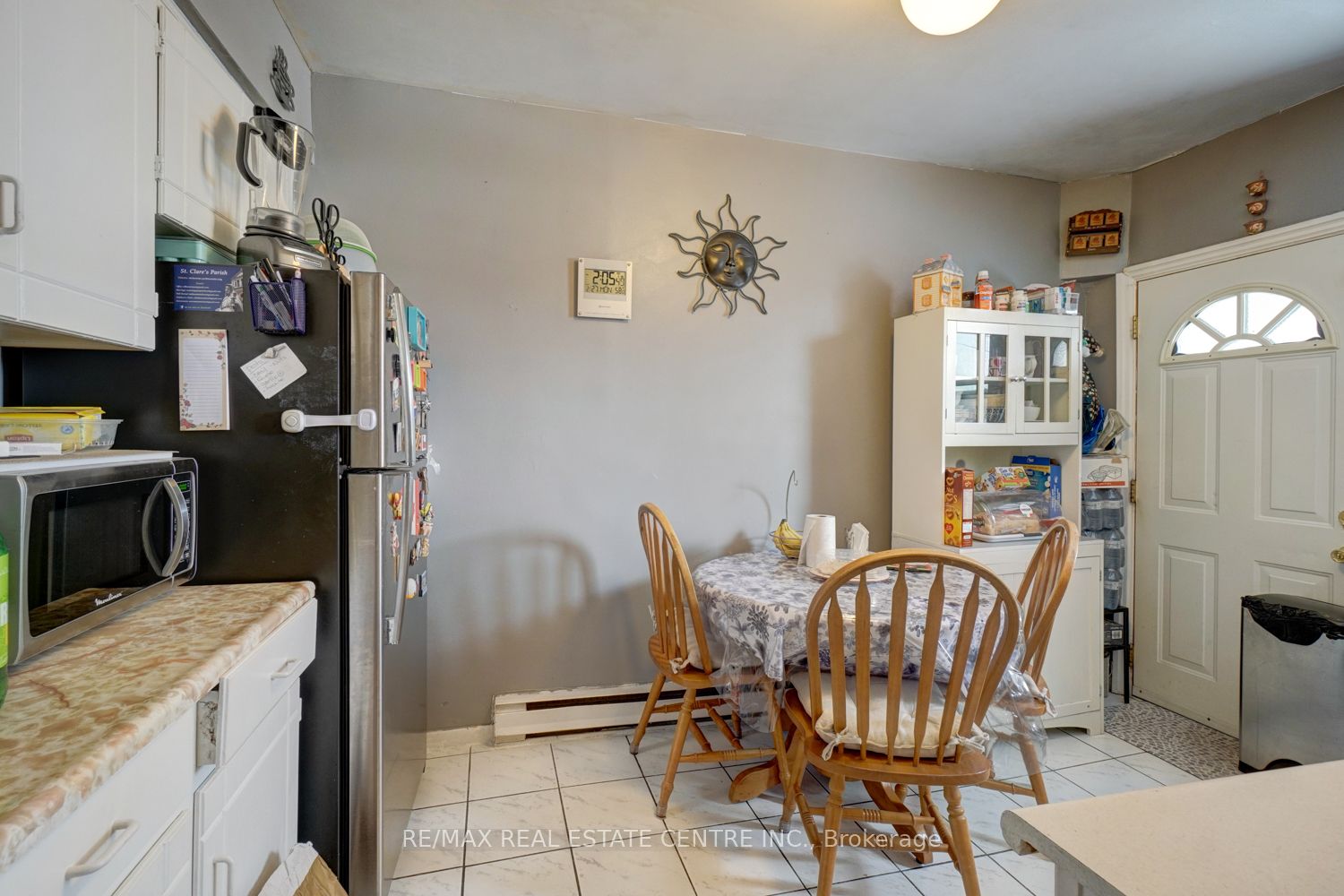 1127 St Clair Avenue Property Photo 32