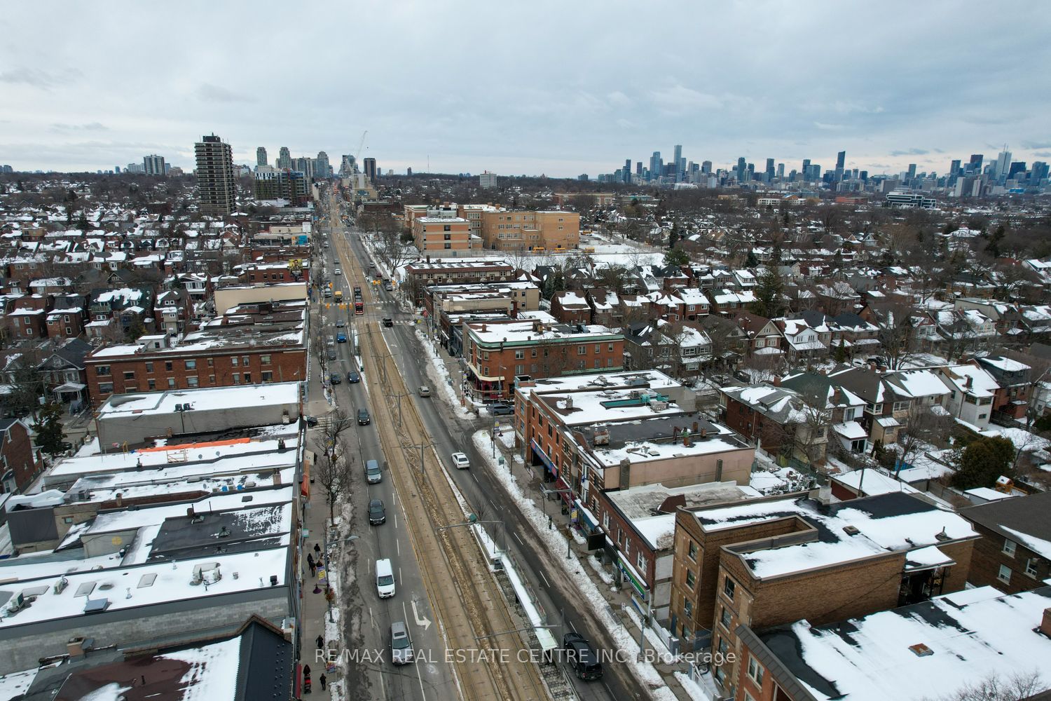 1127 St Clair Avenue Property Photo 40