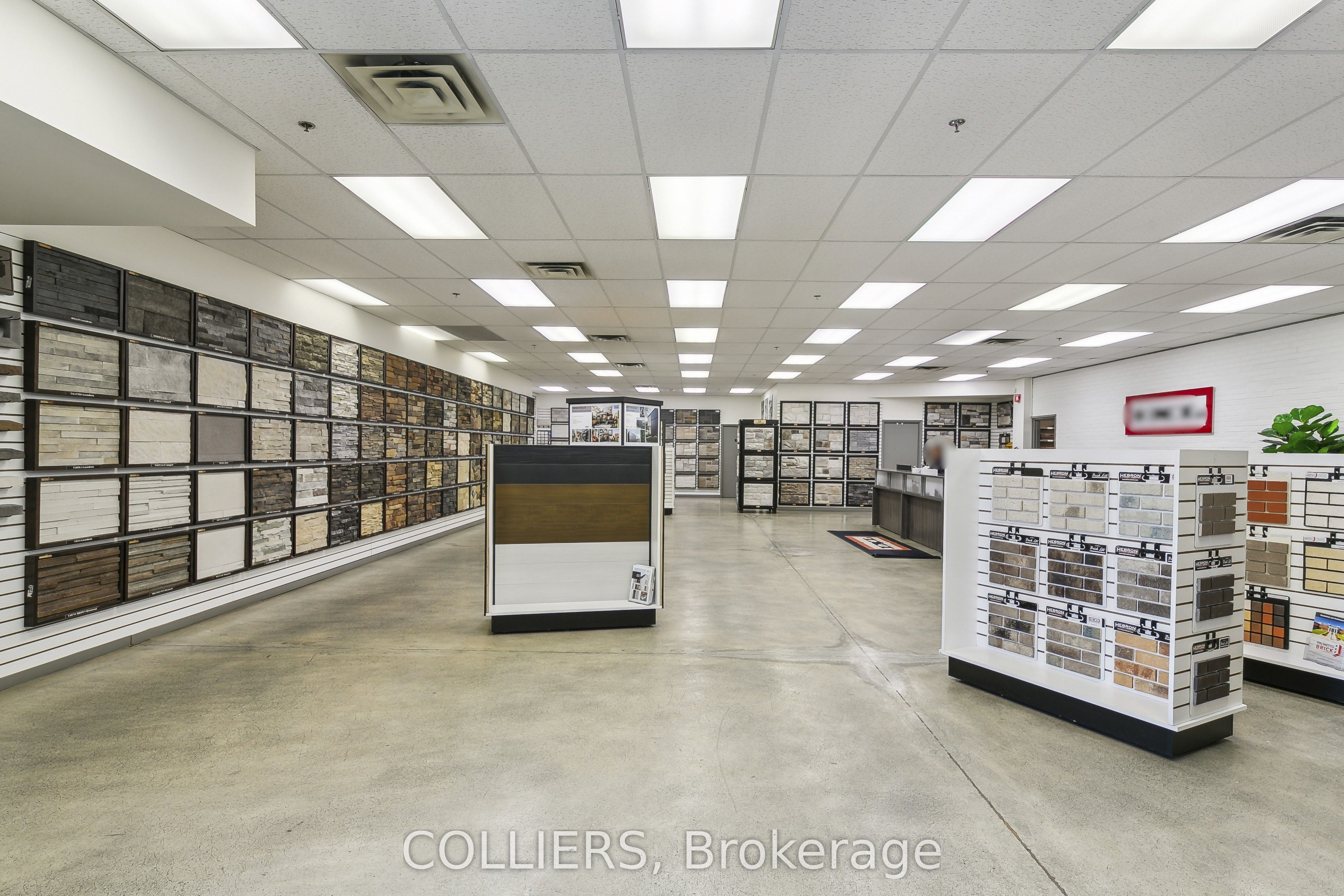 #1 - 6145 Ordan Drive Property Photo 3