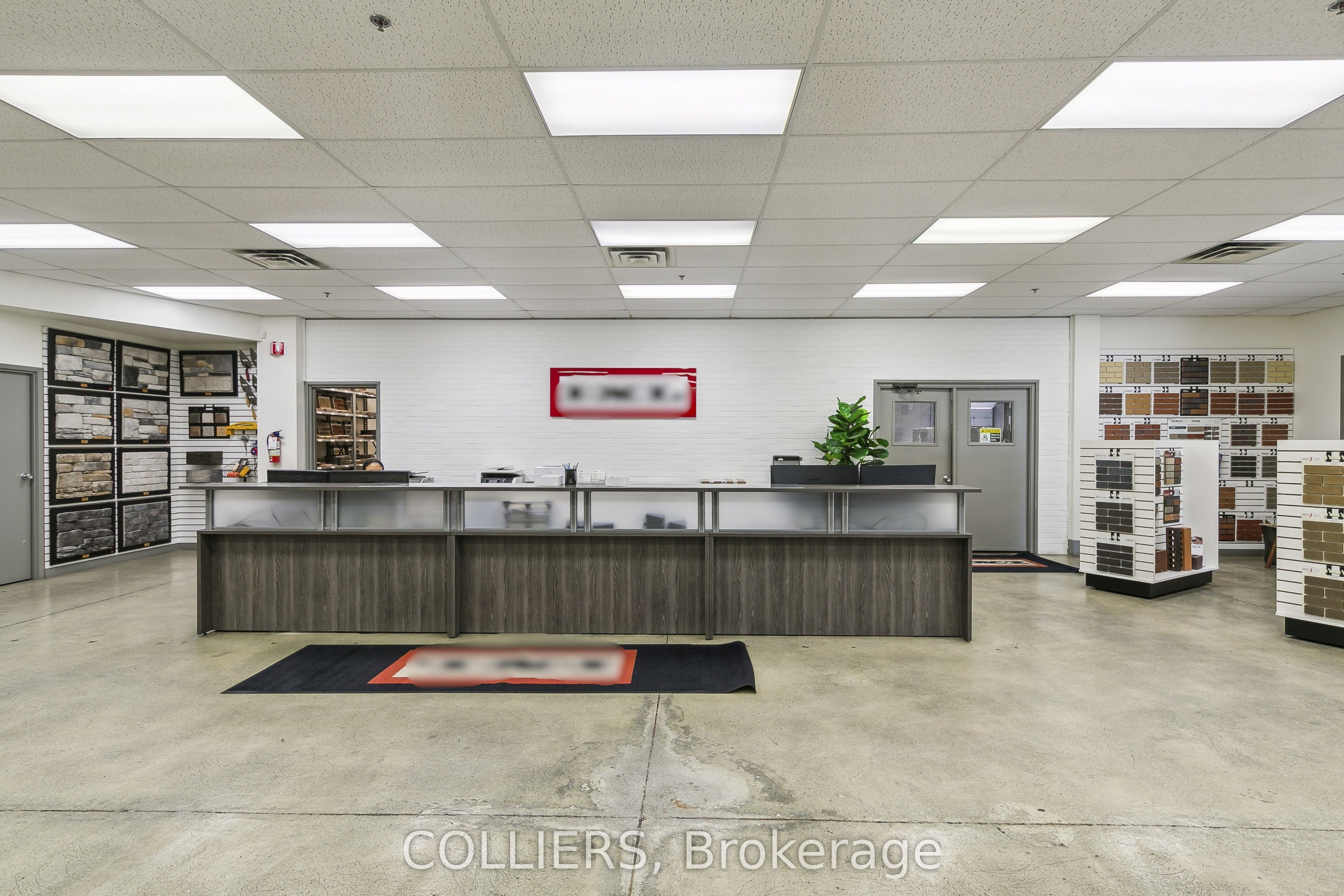 #1 - 6145 Ordan Drive Property Photo 4