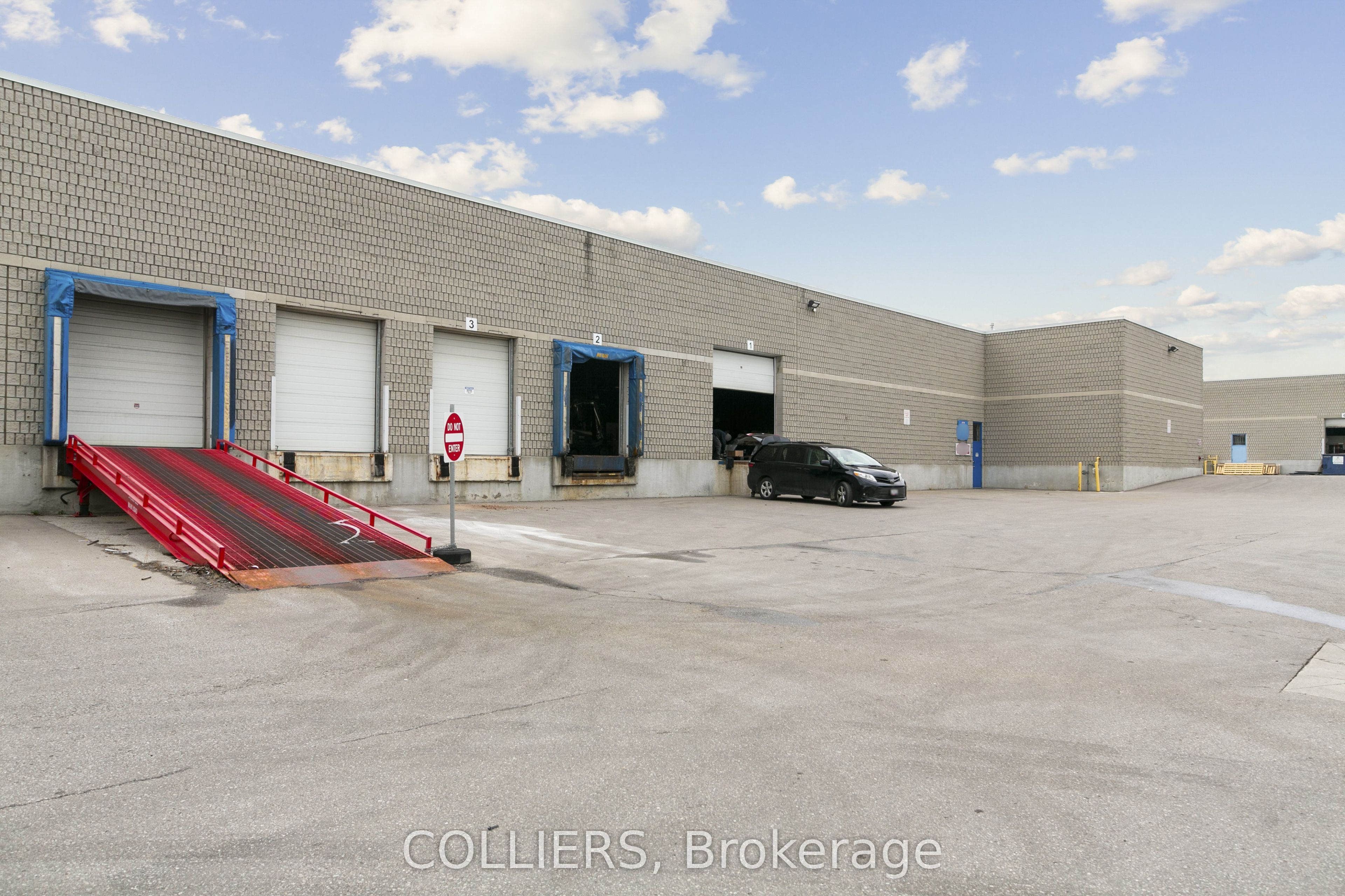#1 - 6145 Ordan Drive Property Photo 11
