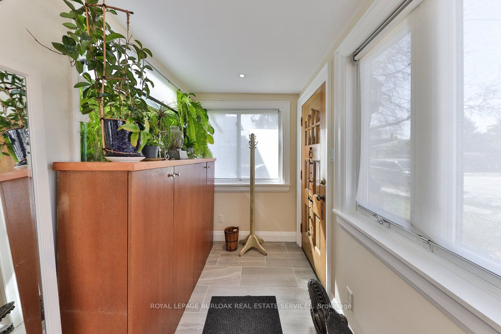 39 Twenty Fourth Street Property Photo 4