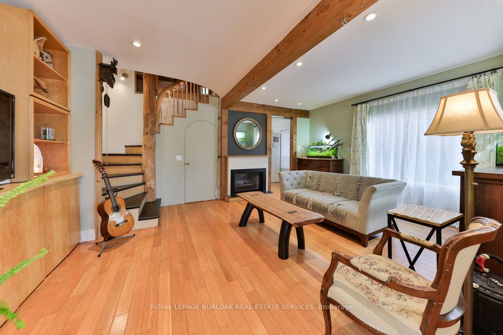 39 Twenty Fourth Street Property Photo 6