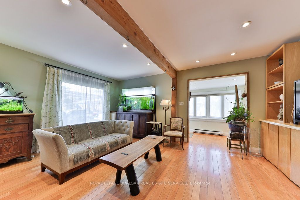 39 Twenty Fourth Street Property Photo 8
