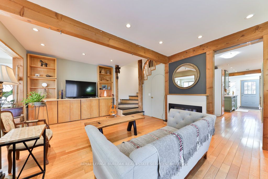 39 Twenty Fourth Street Property Photo 10