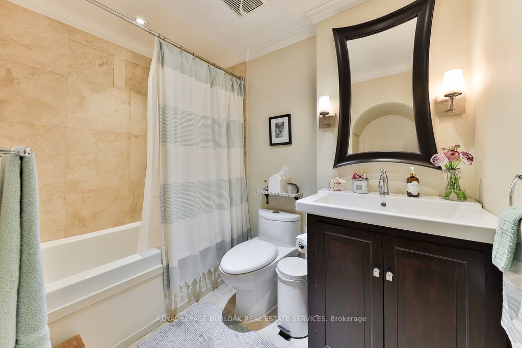 39 Twenty Fourth Street Property Photo 24