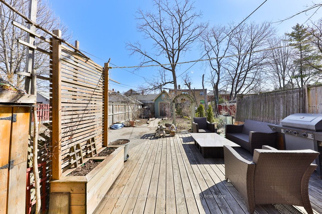 39 Twenty Fourth Street Property Photo 37