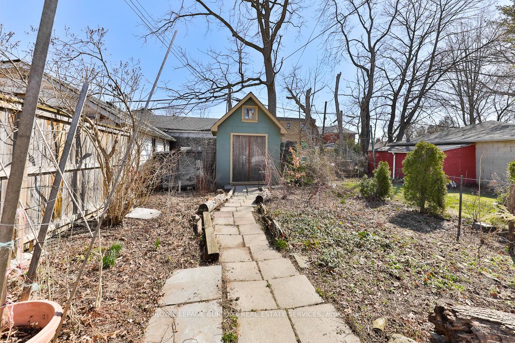 39 Twenty Fourth Street Property Photo 42