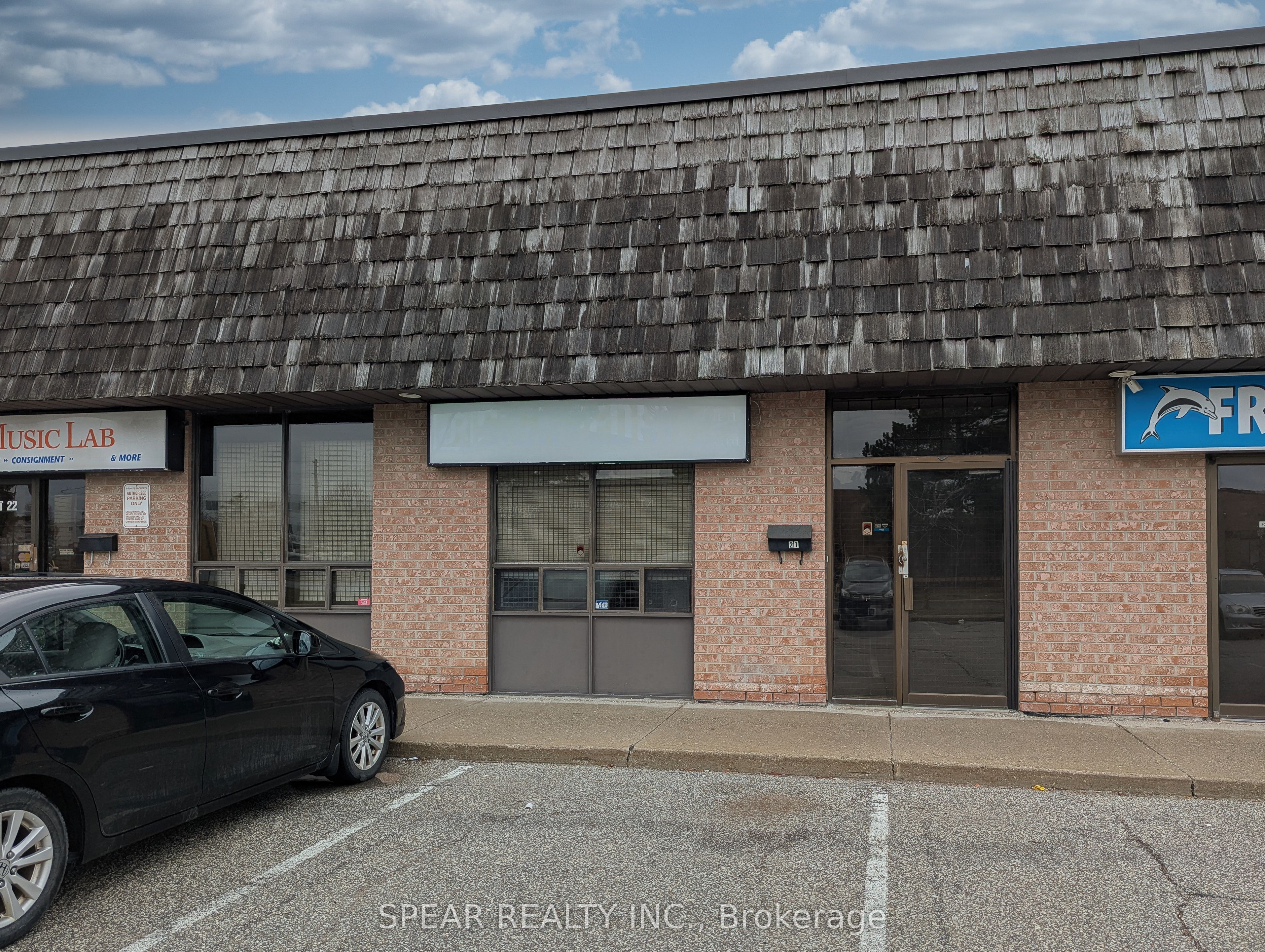 #21 - 1 Whitehorse Road Property Photo 2