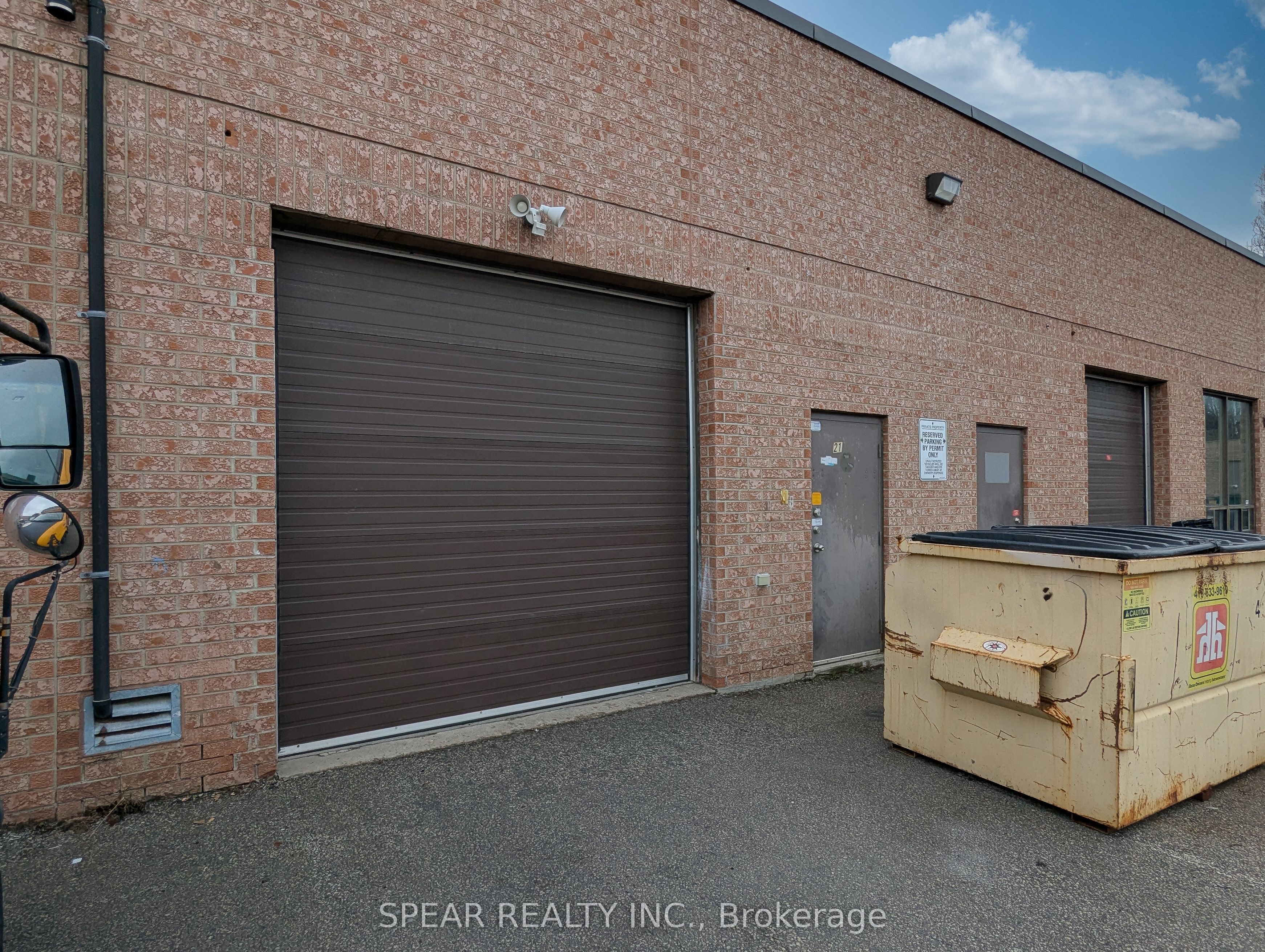 #21 - 1 Whitehorse Road Property Photo 3