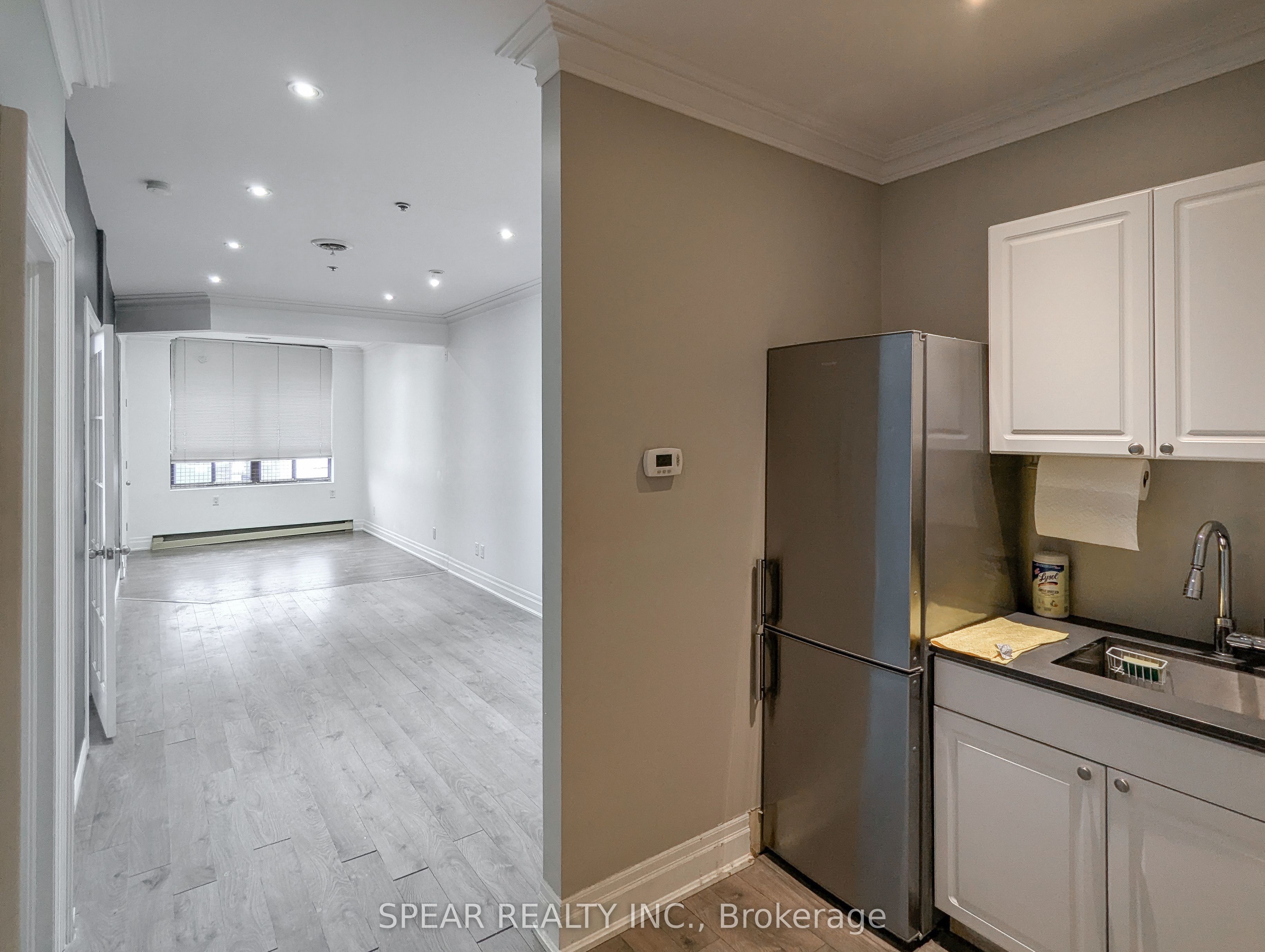 #21 - 1 Whitehorse Road Property Photo 7
