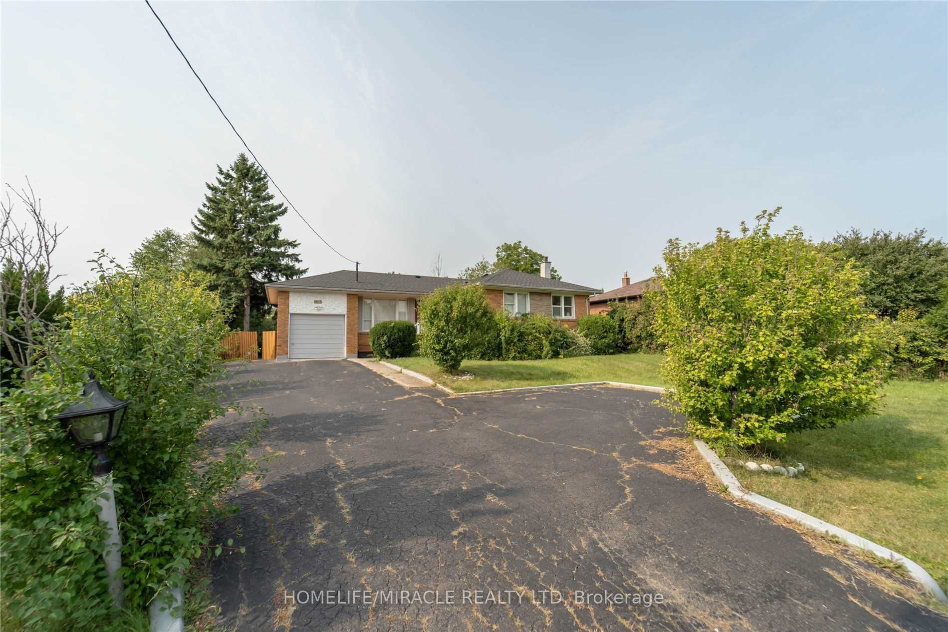 376 Third Line Property Photo