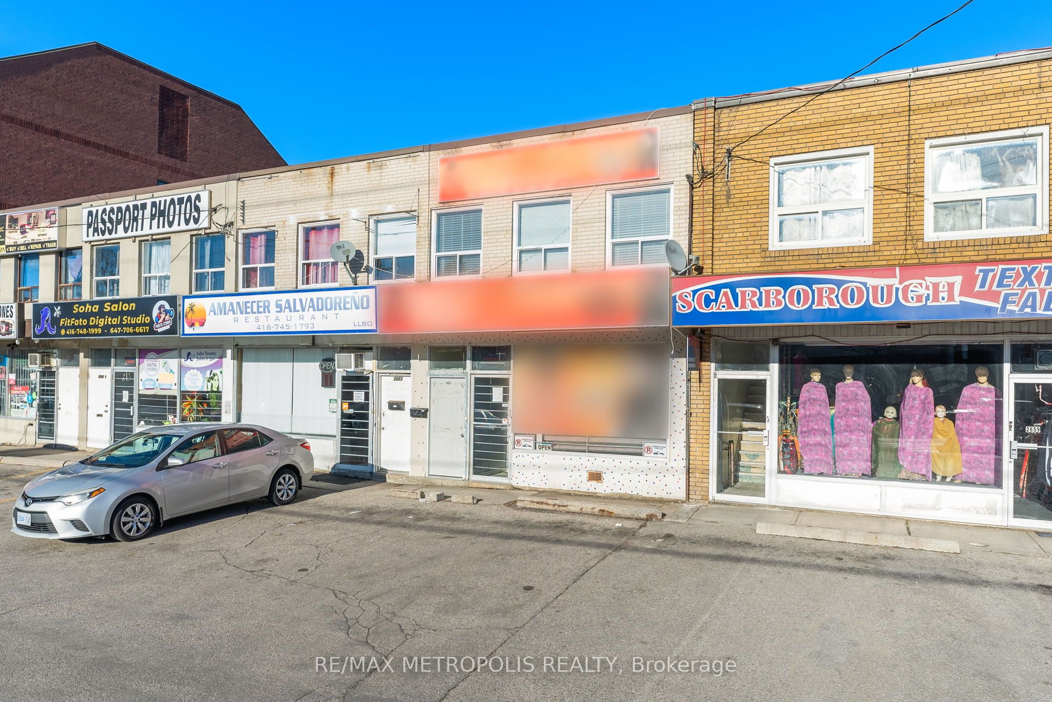 2661 Islington Avenue Property Photo 2
