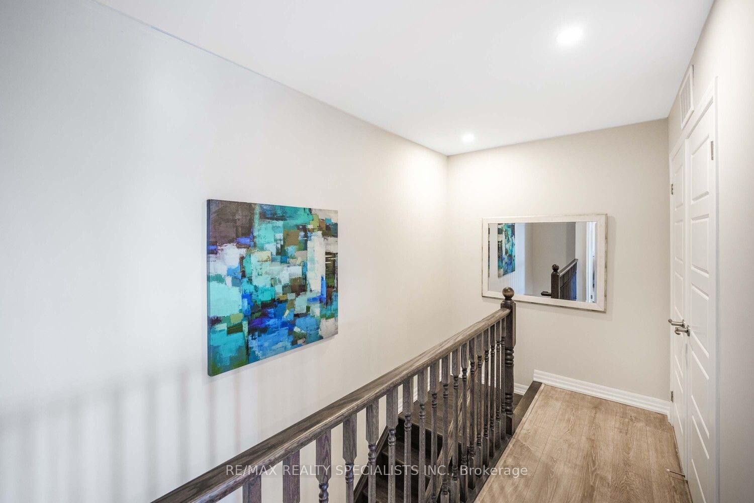 128 Burnhamthorpe Road Property Photo 24