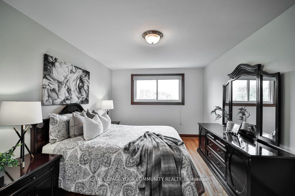 21 Disan Court Property Photo 28