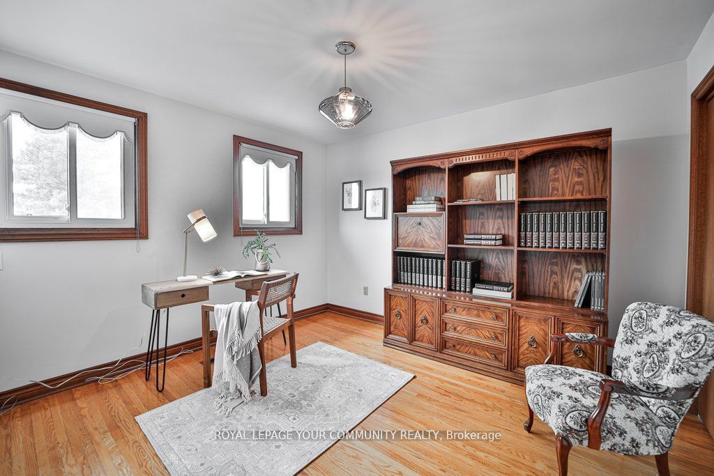 21 Disan Court Property Photo 31