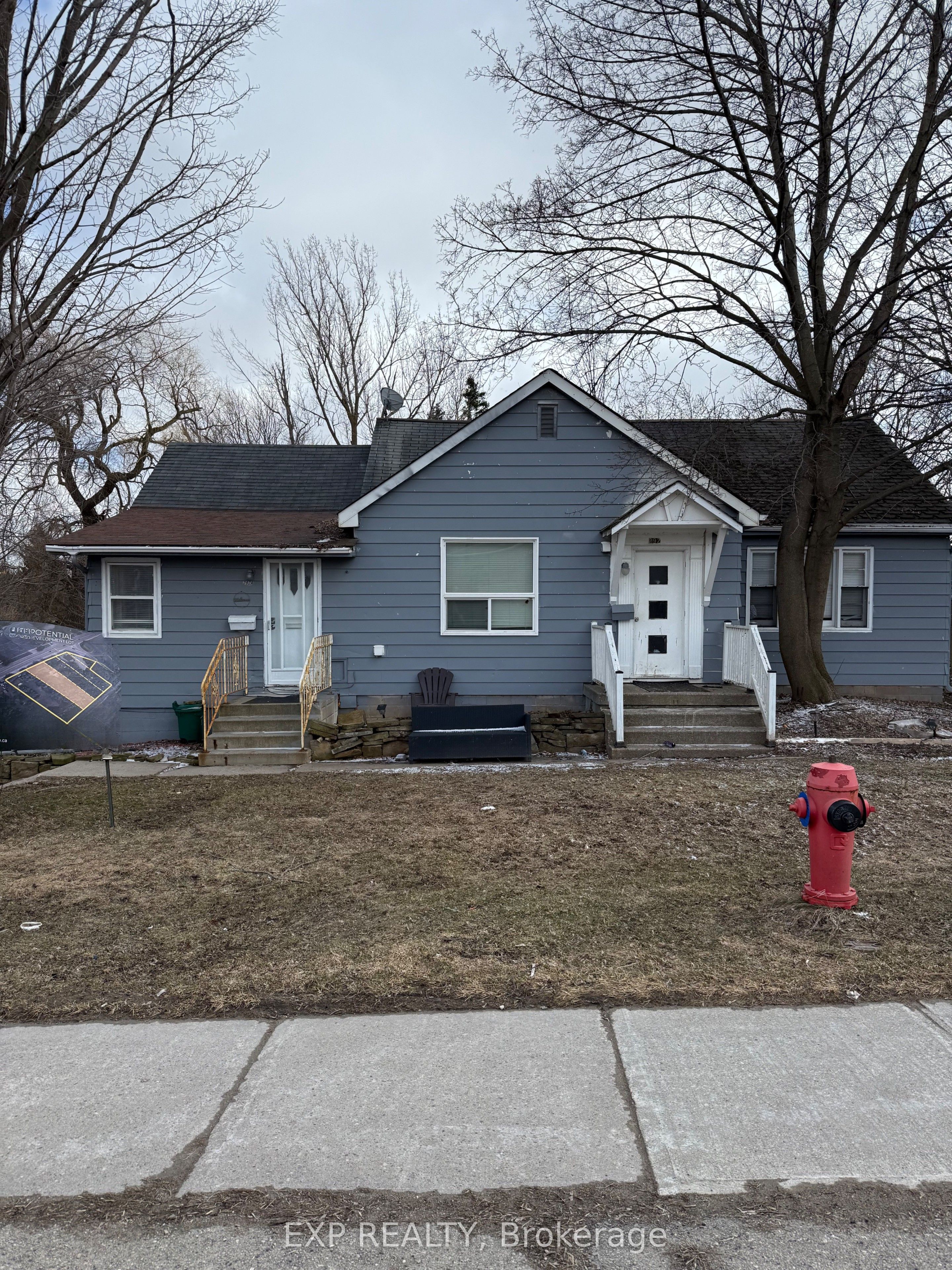 292 Broadway N/a Property Photo 8