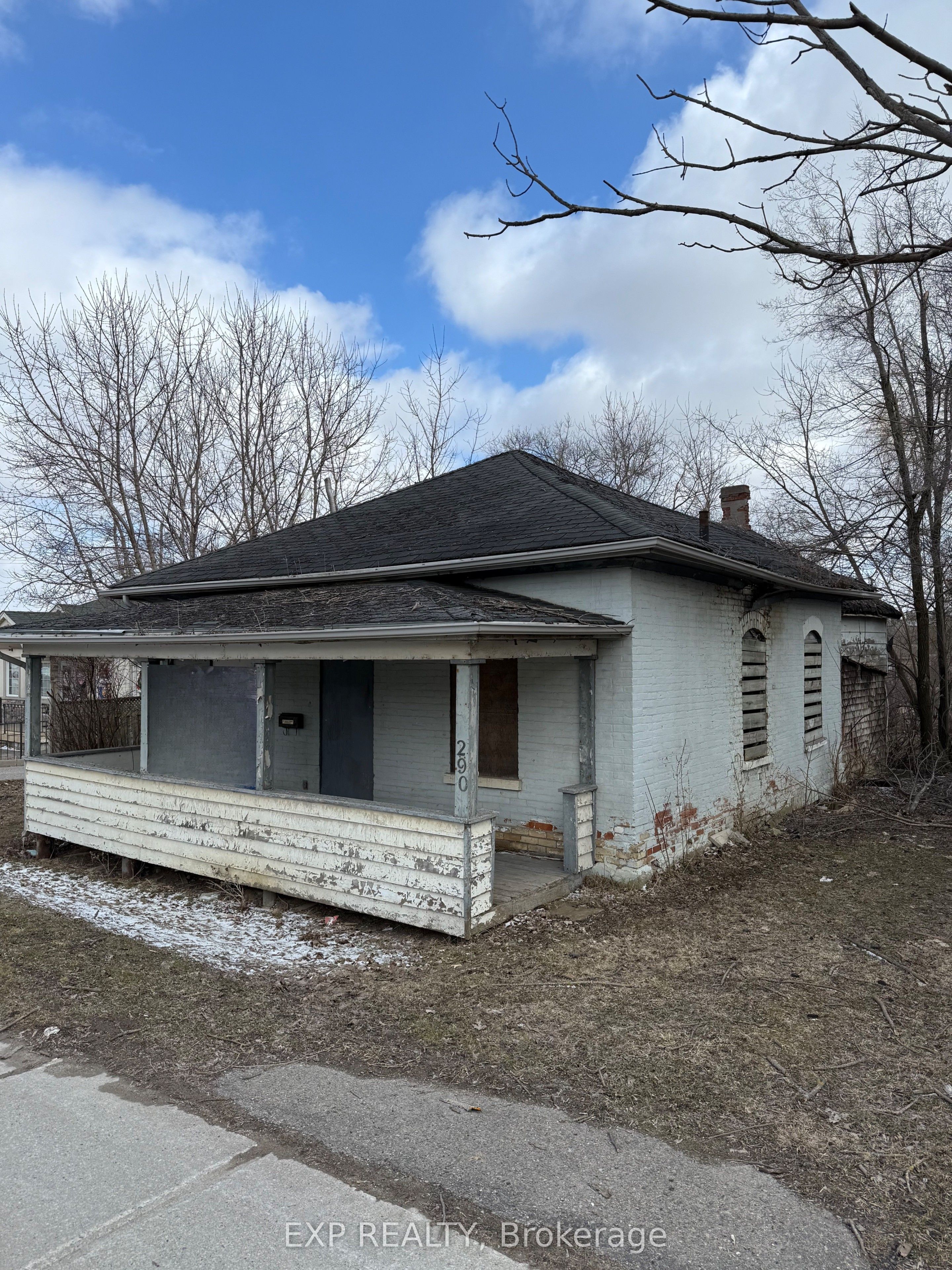 290 Broadway N/a Property Photo 3