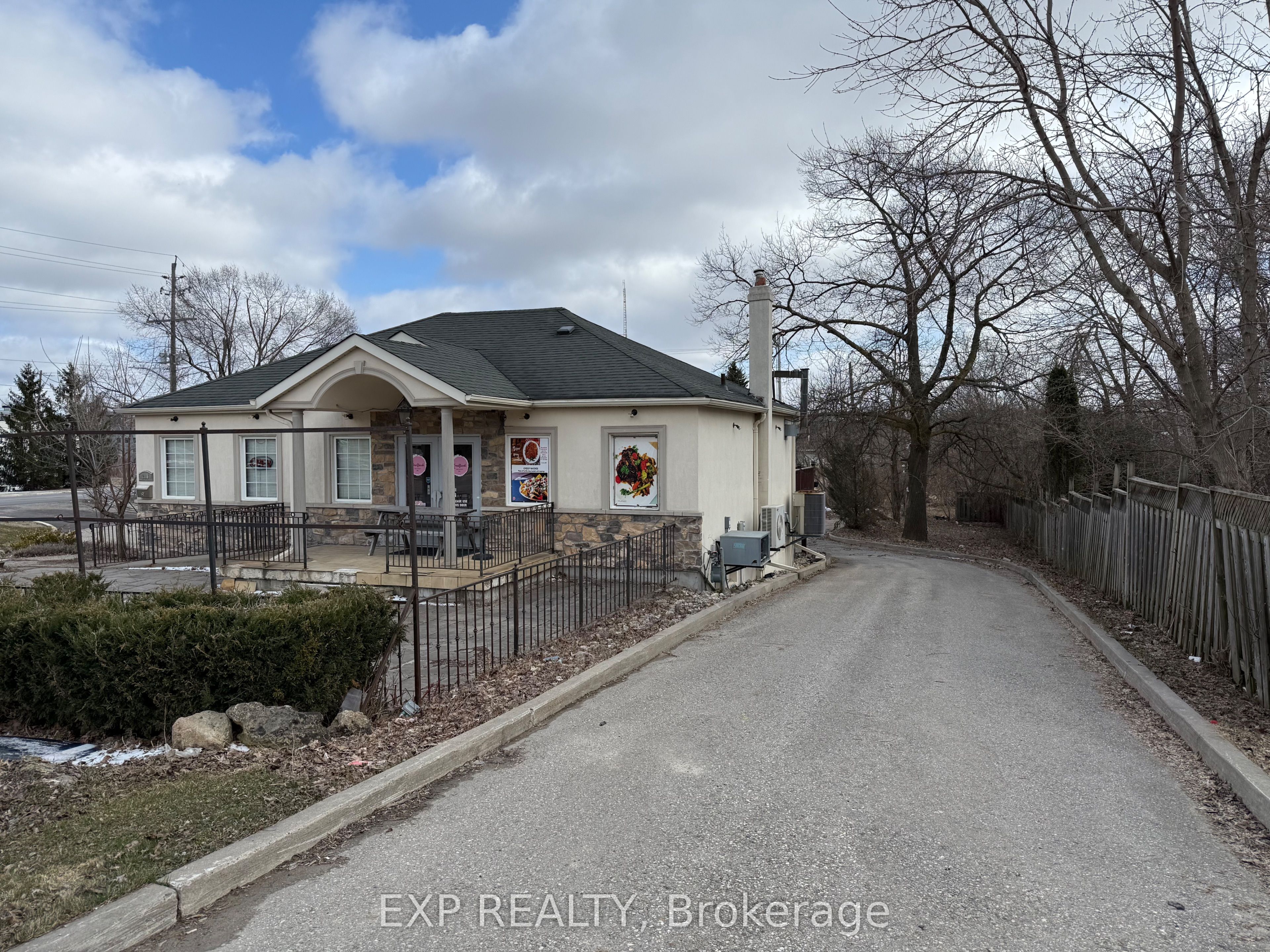 288 Broadway Property Photo 2