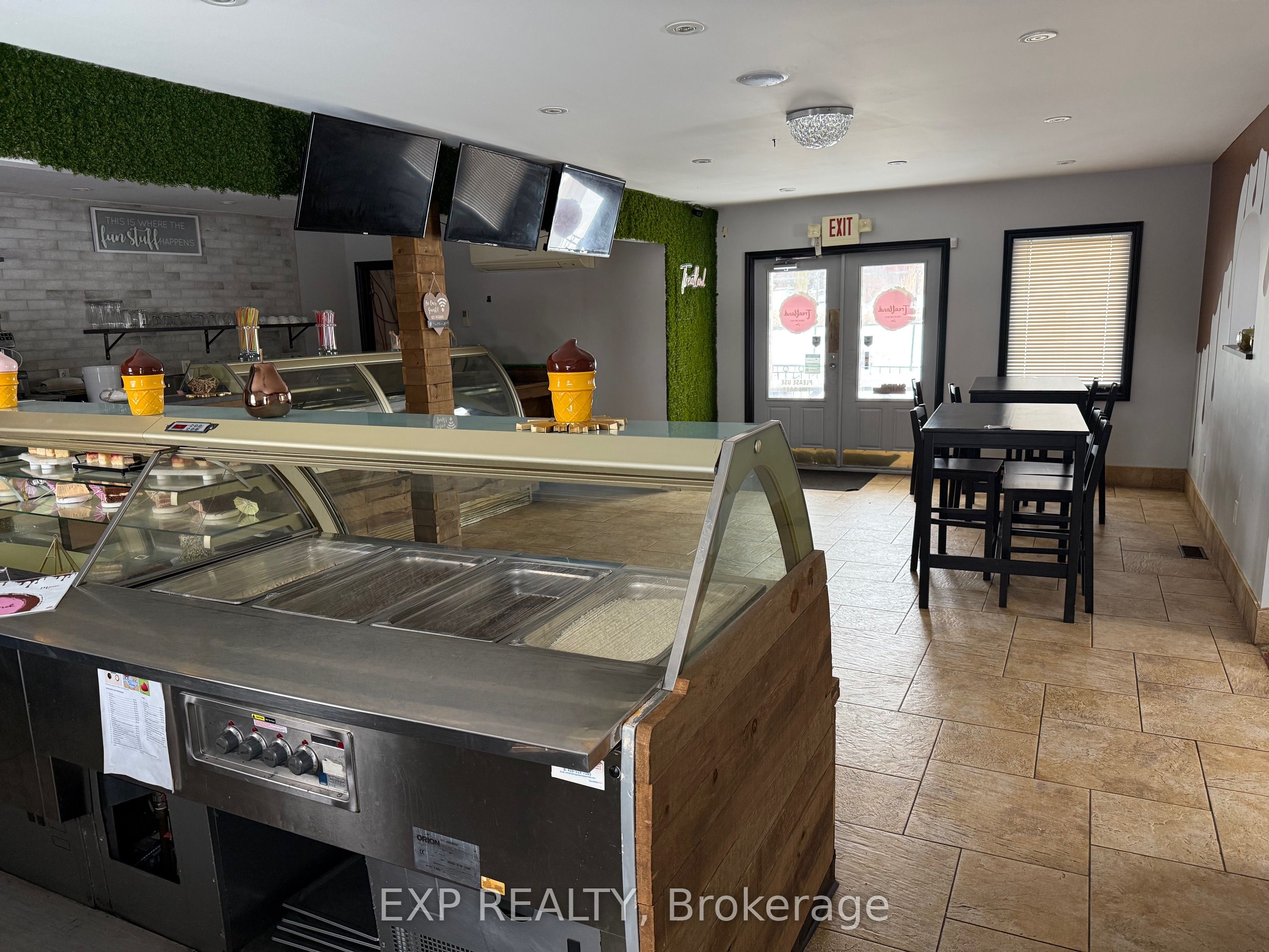 288 Broadway Property Photo 5