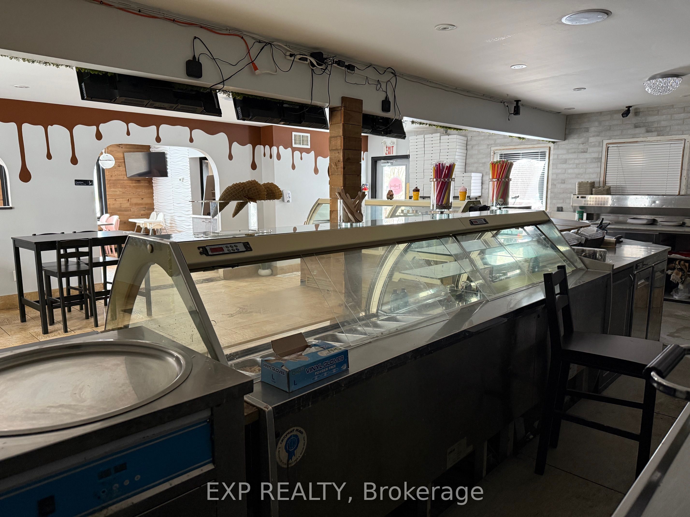 288 Broadway Property Photo 8