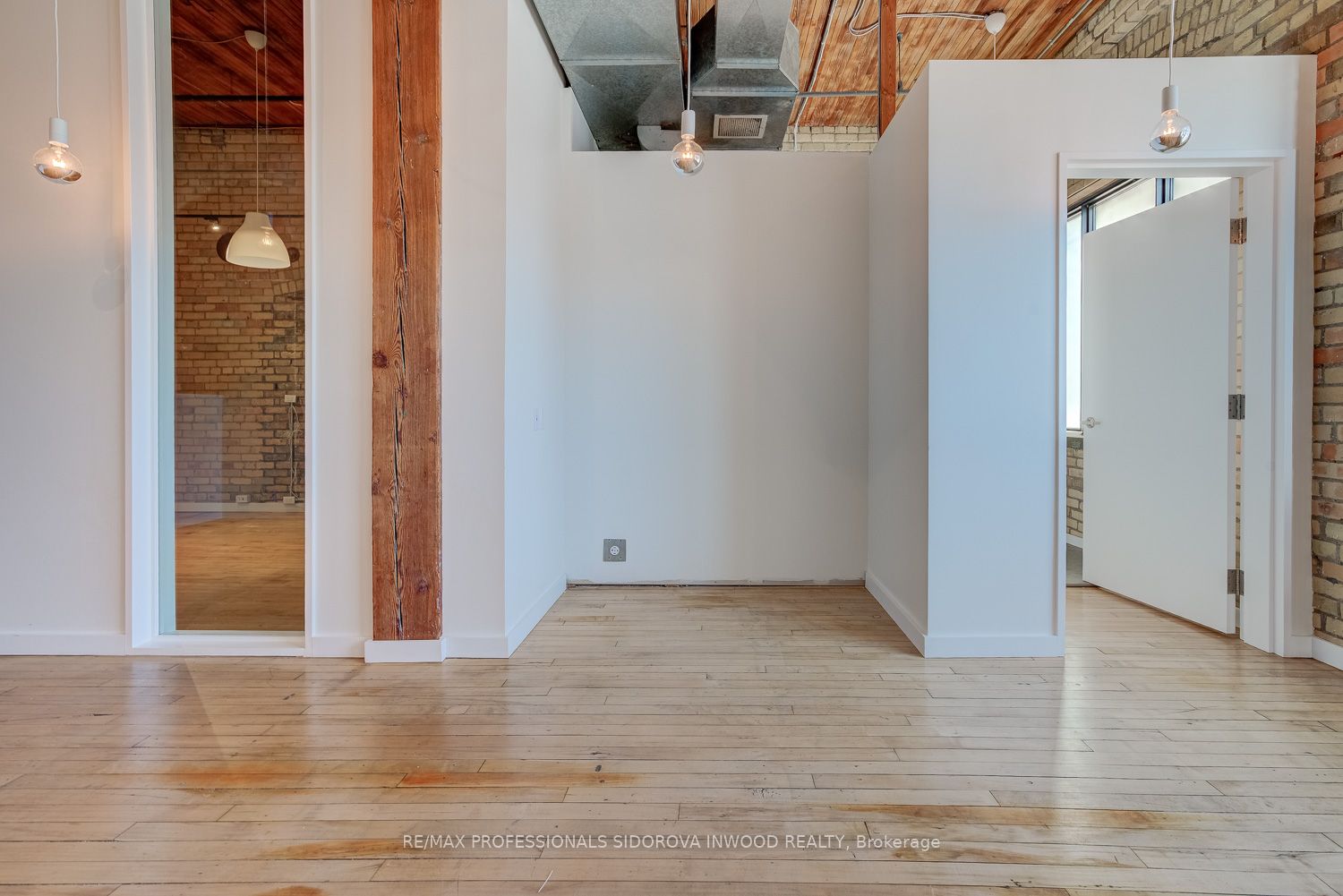 #201 - 25 Morrow Avenue Property Photo 8