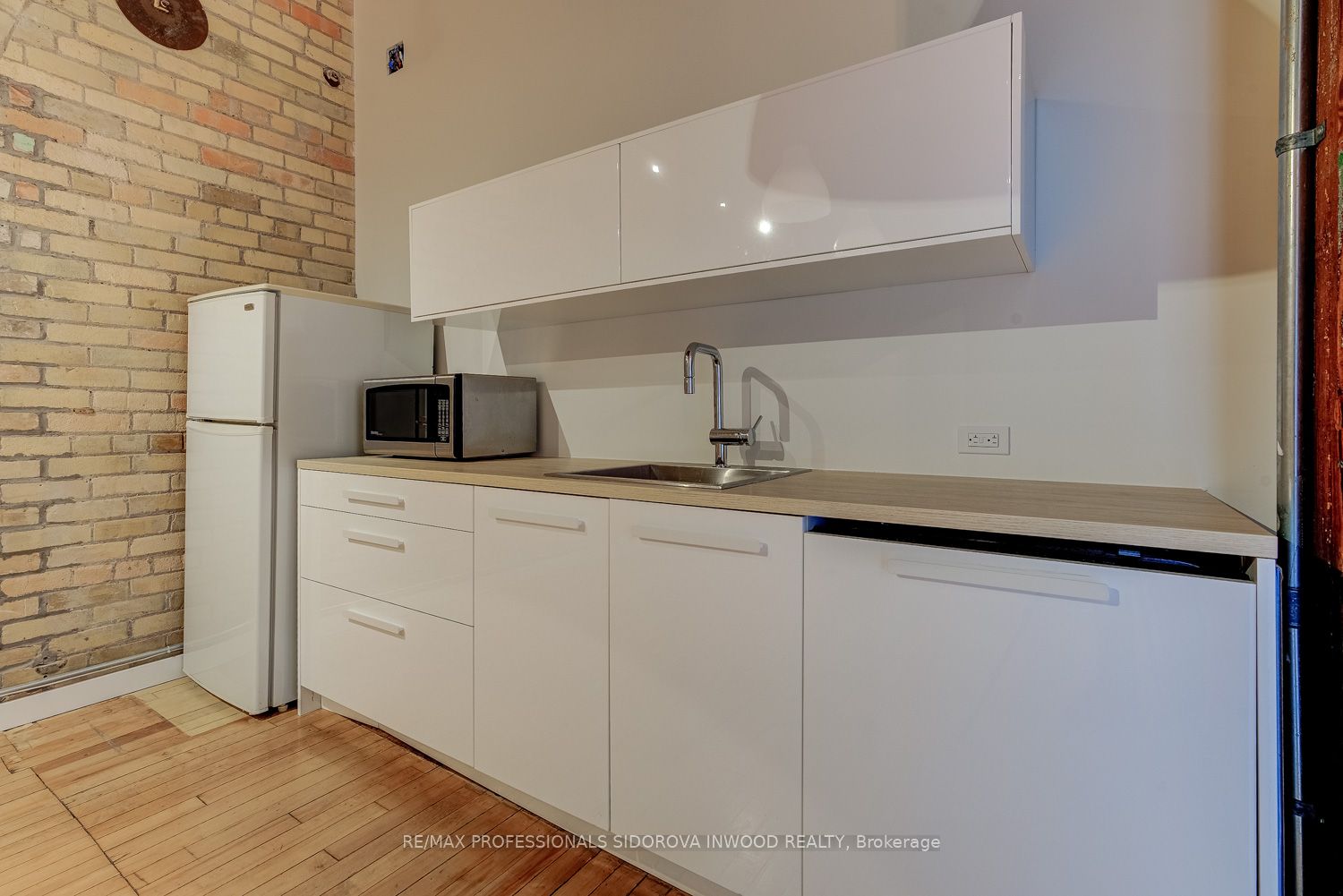 #201 - 25 Morrow Avenue Property Photo 16
