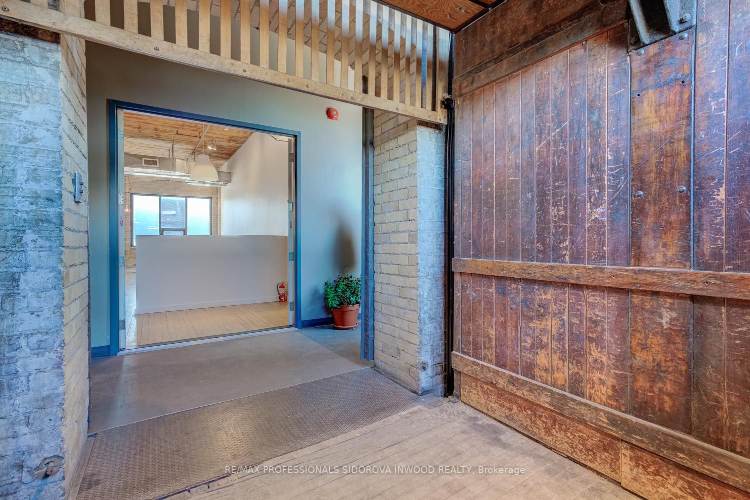 #201 - 25 Morrow Avenue Property Photo 35