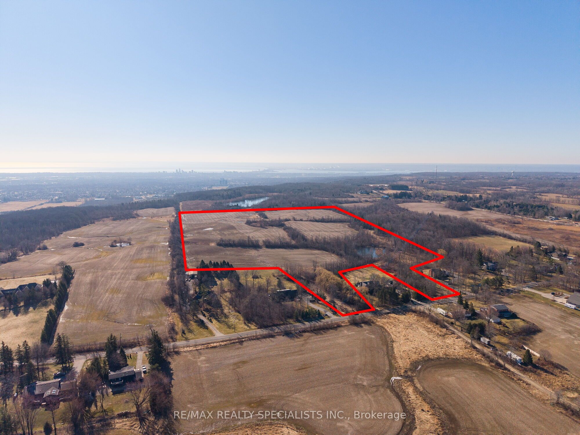 0 No 1 SideRoad Property Photo 1