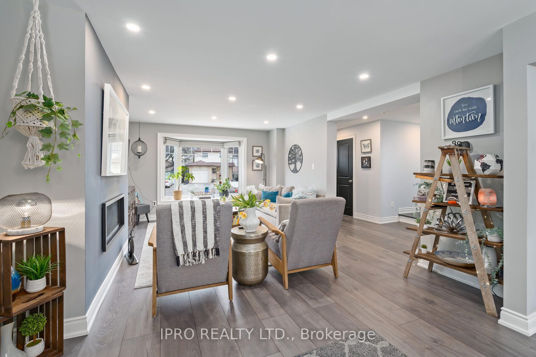 89 John St Property Photo 4