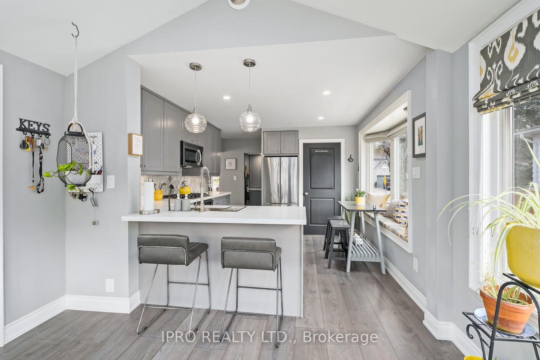 89 John St Property Photo 10