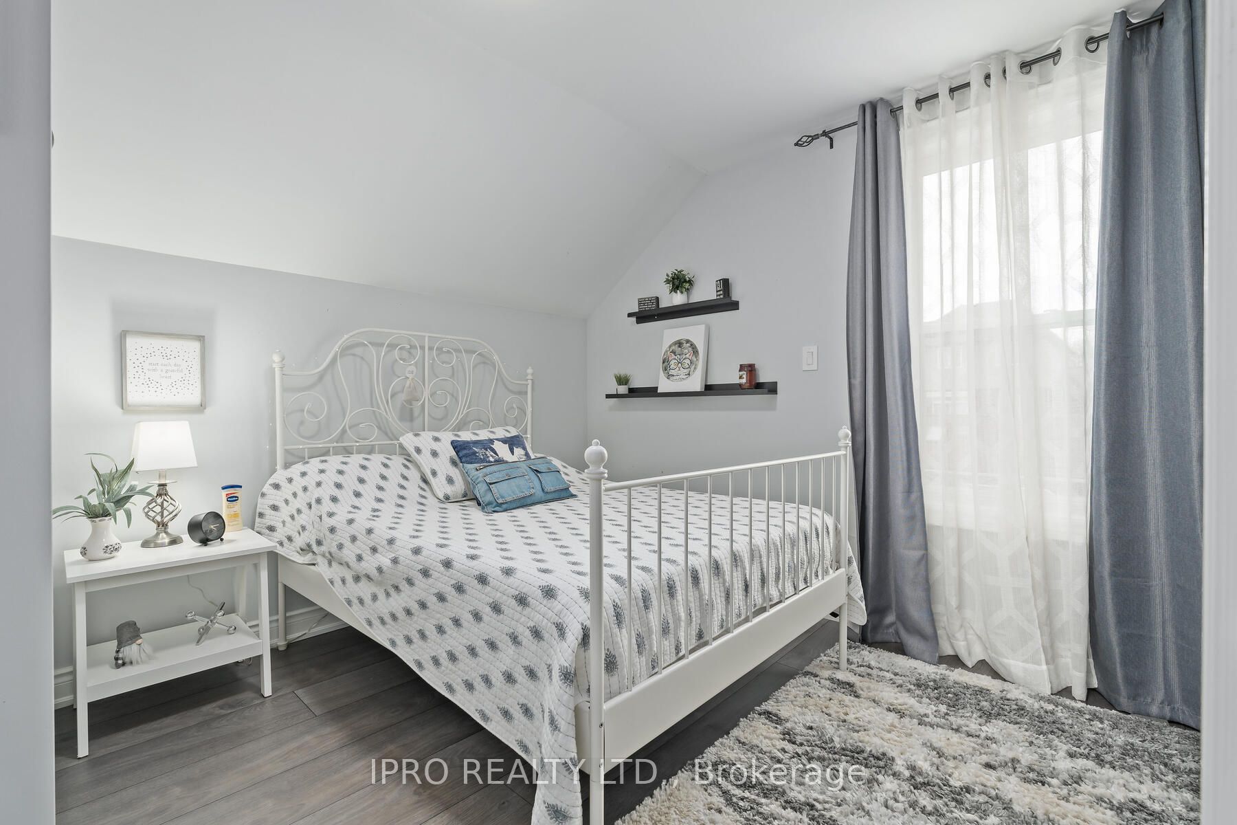 89 John St Property Photo 22