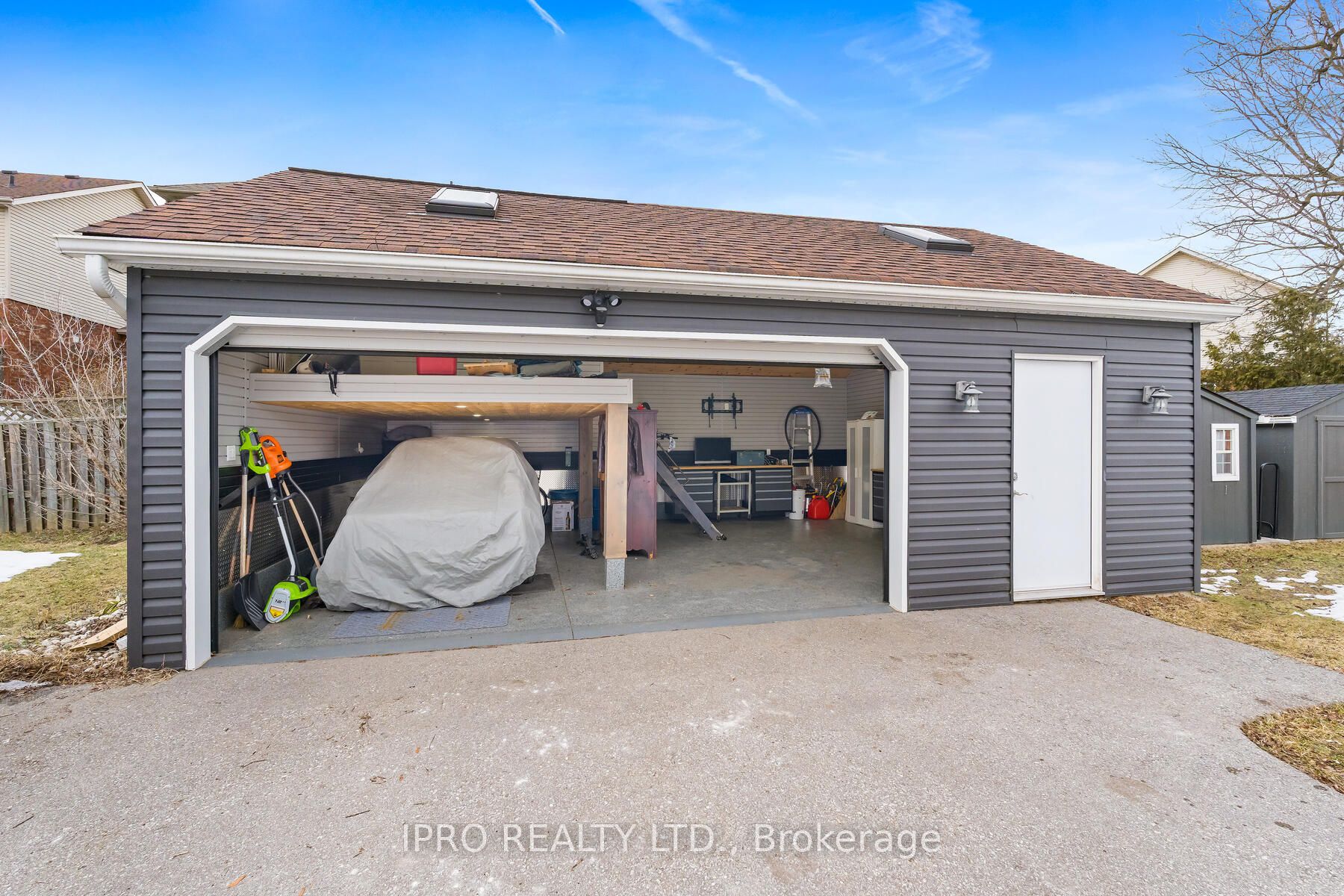 89 John St Property Photo 27