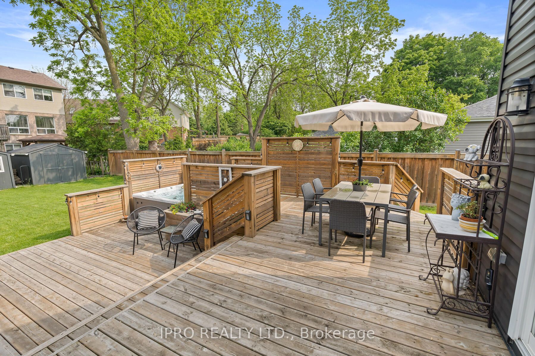 89 John St Property Photo 31