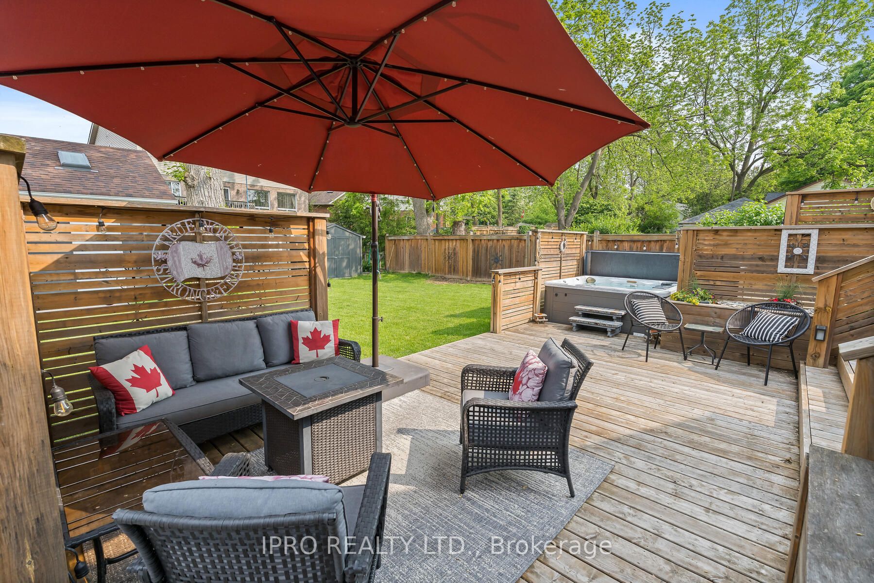 89 John St Property Photo 42