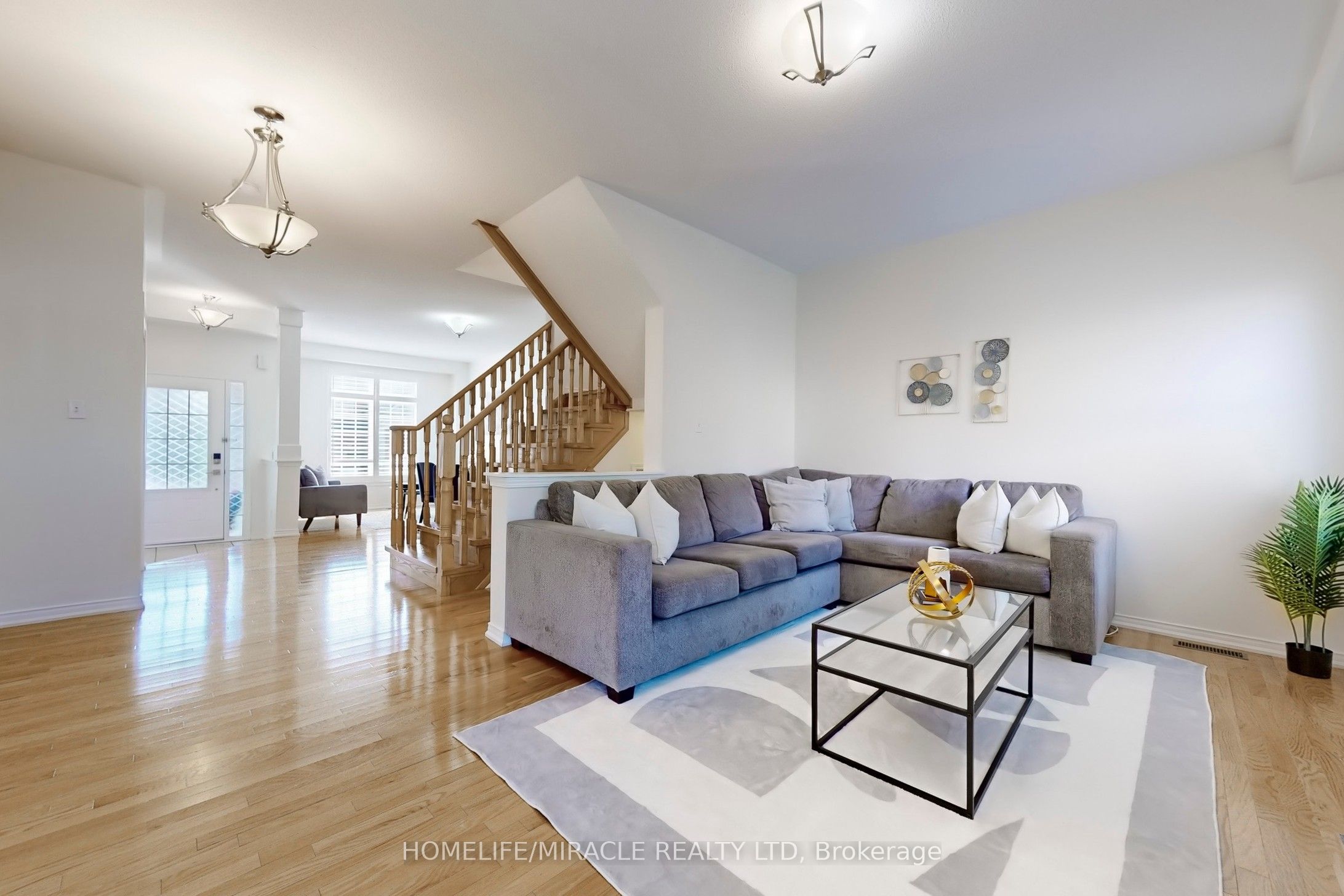 3343 Cline Street Property Photo 8