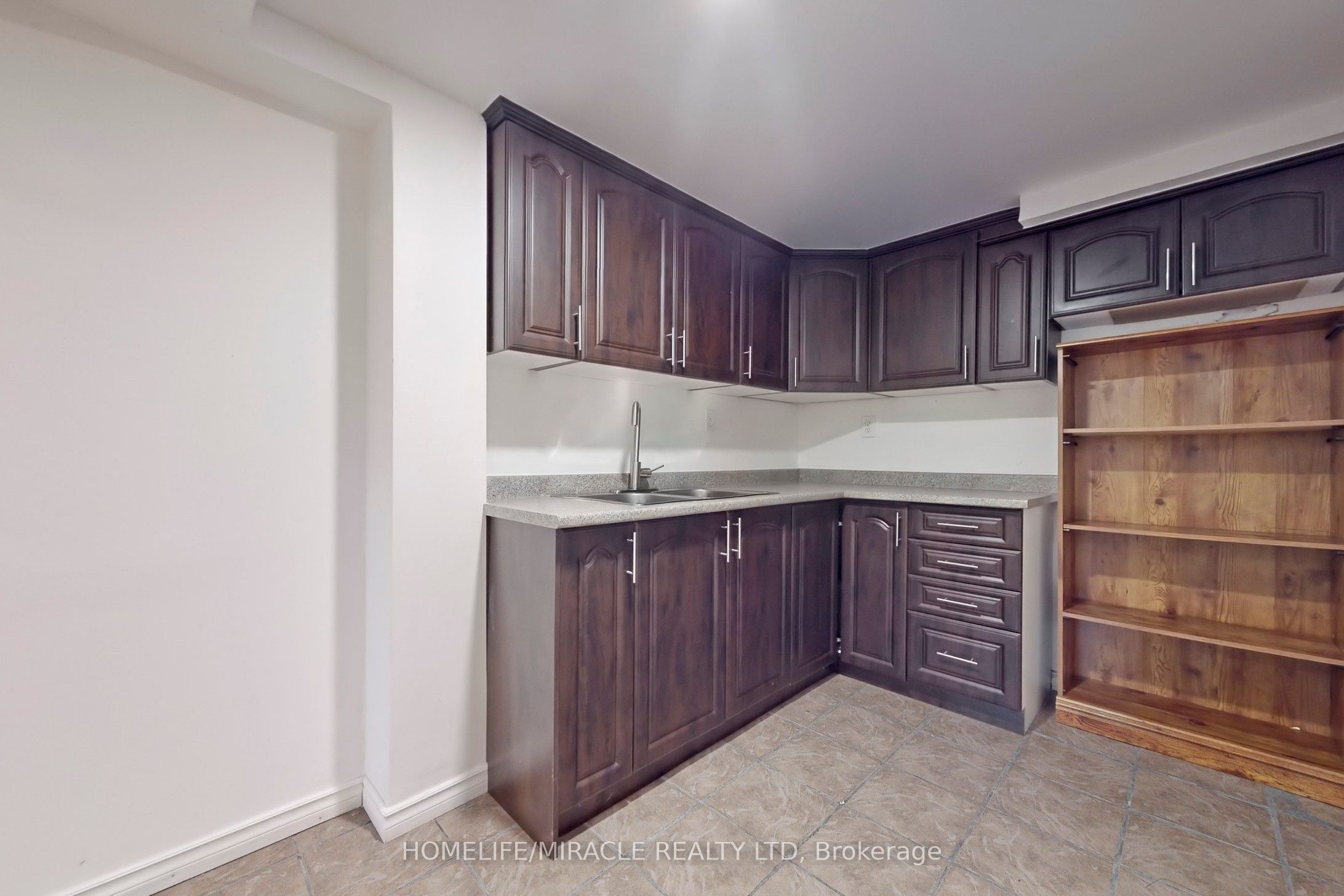 3343 Cline Street Property Photo 31