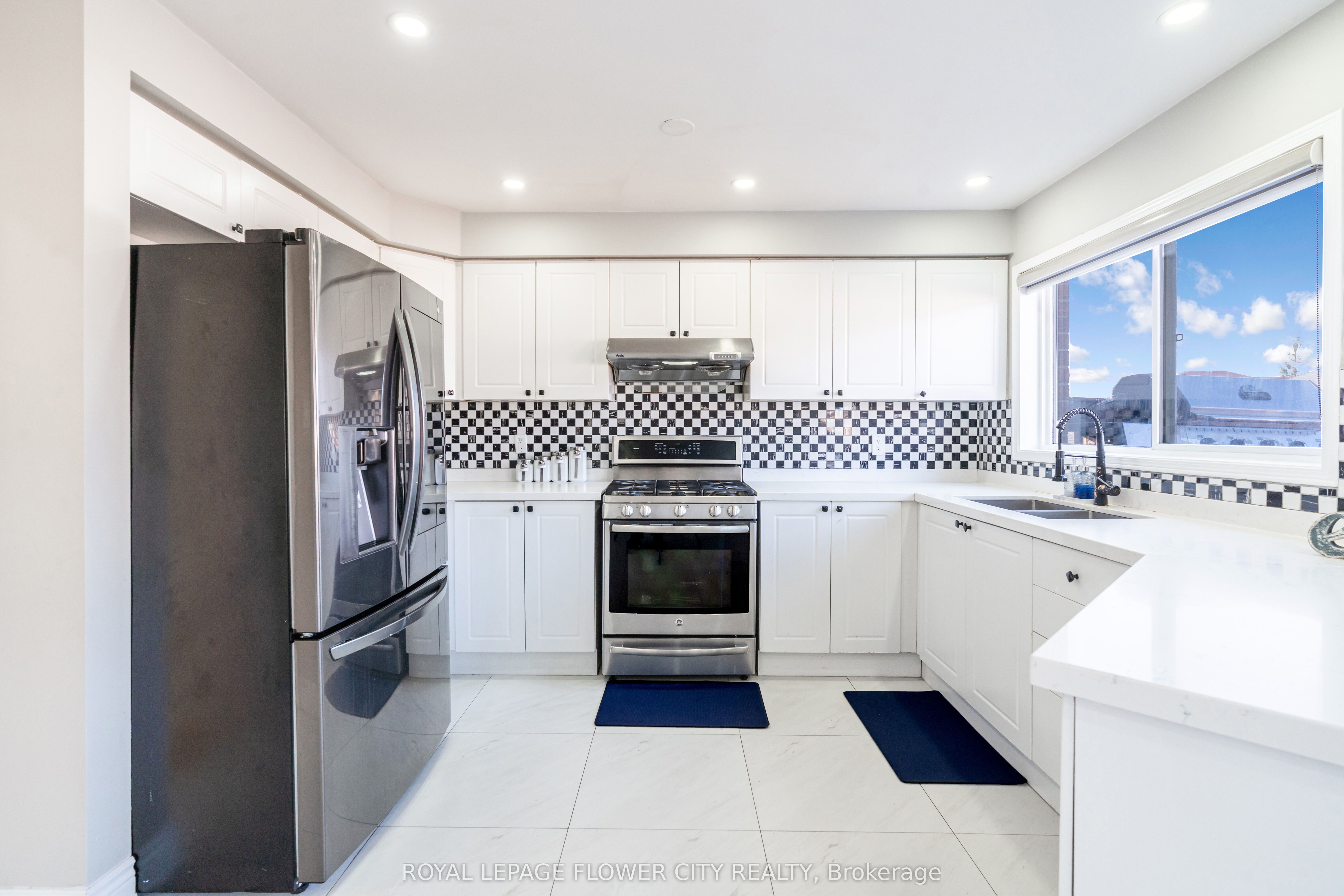 47 Ribbon Drive Property Photo 12