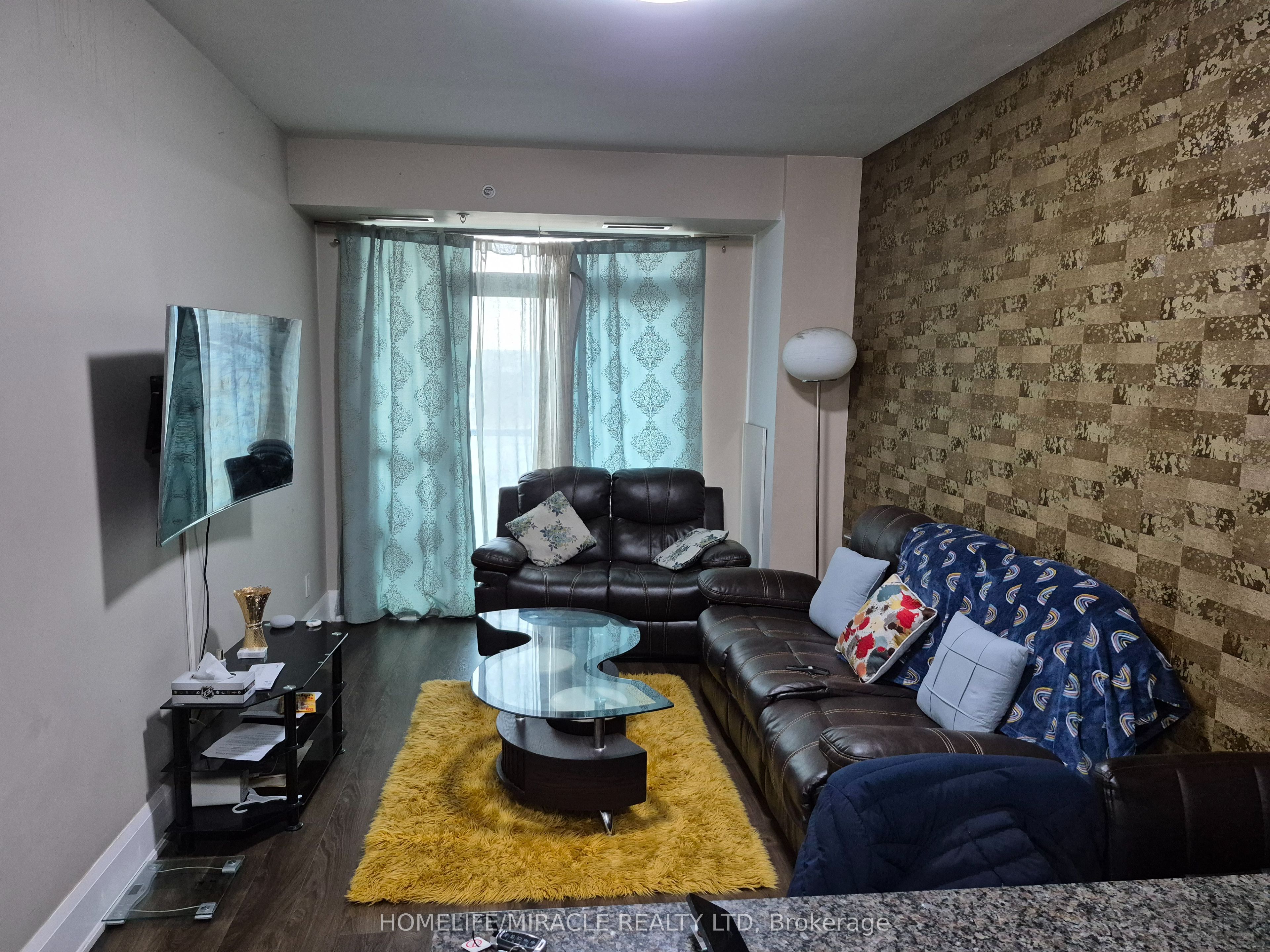 45 Yorkland Boulevard 209 Property Photo 5