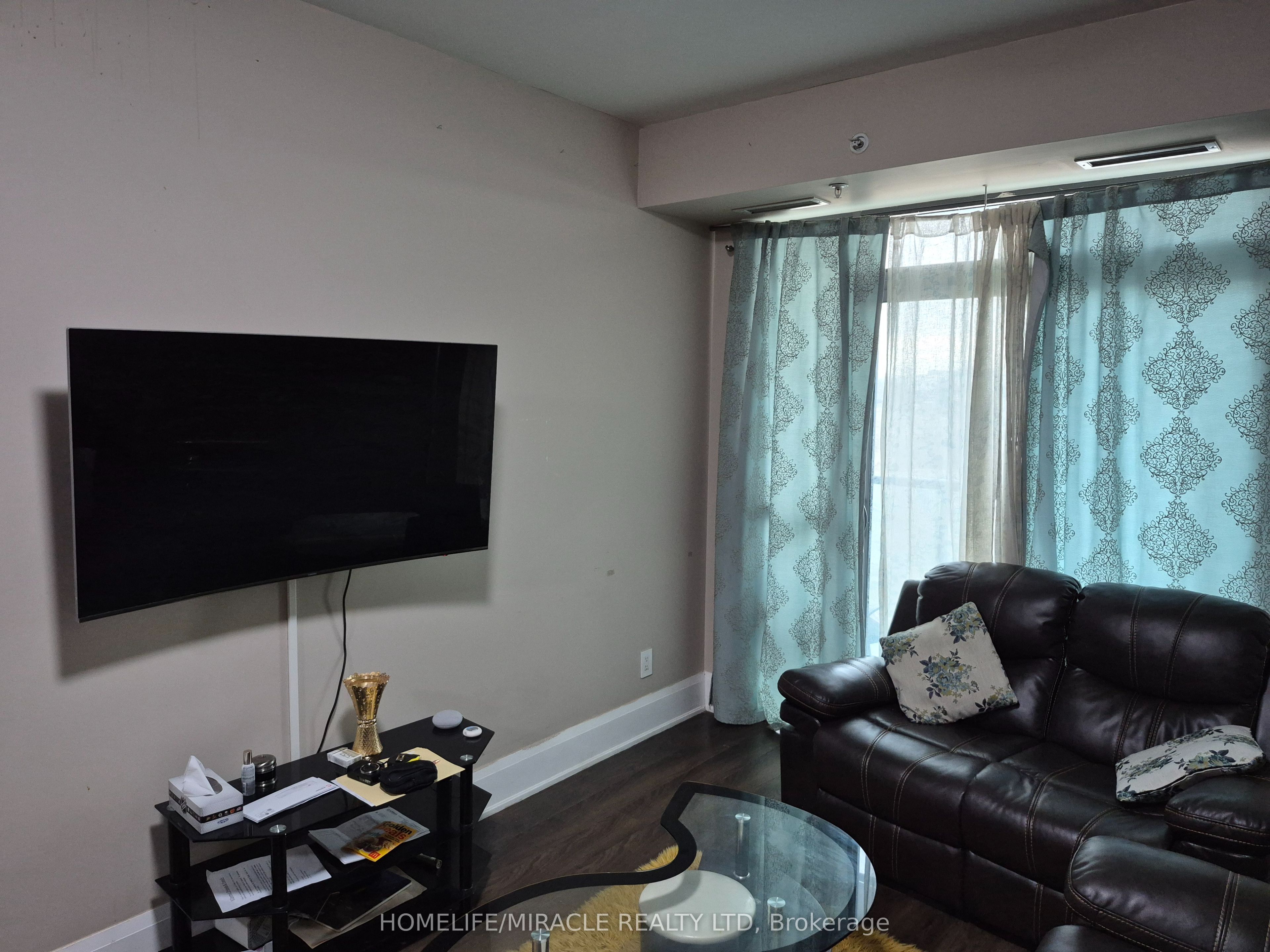 45 Yorkland Boulevard 209 Property Photo 6