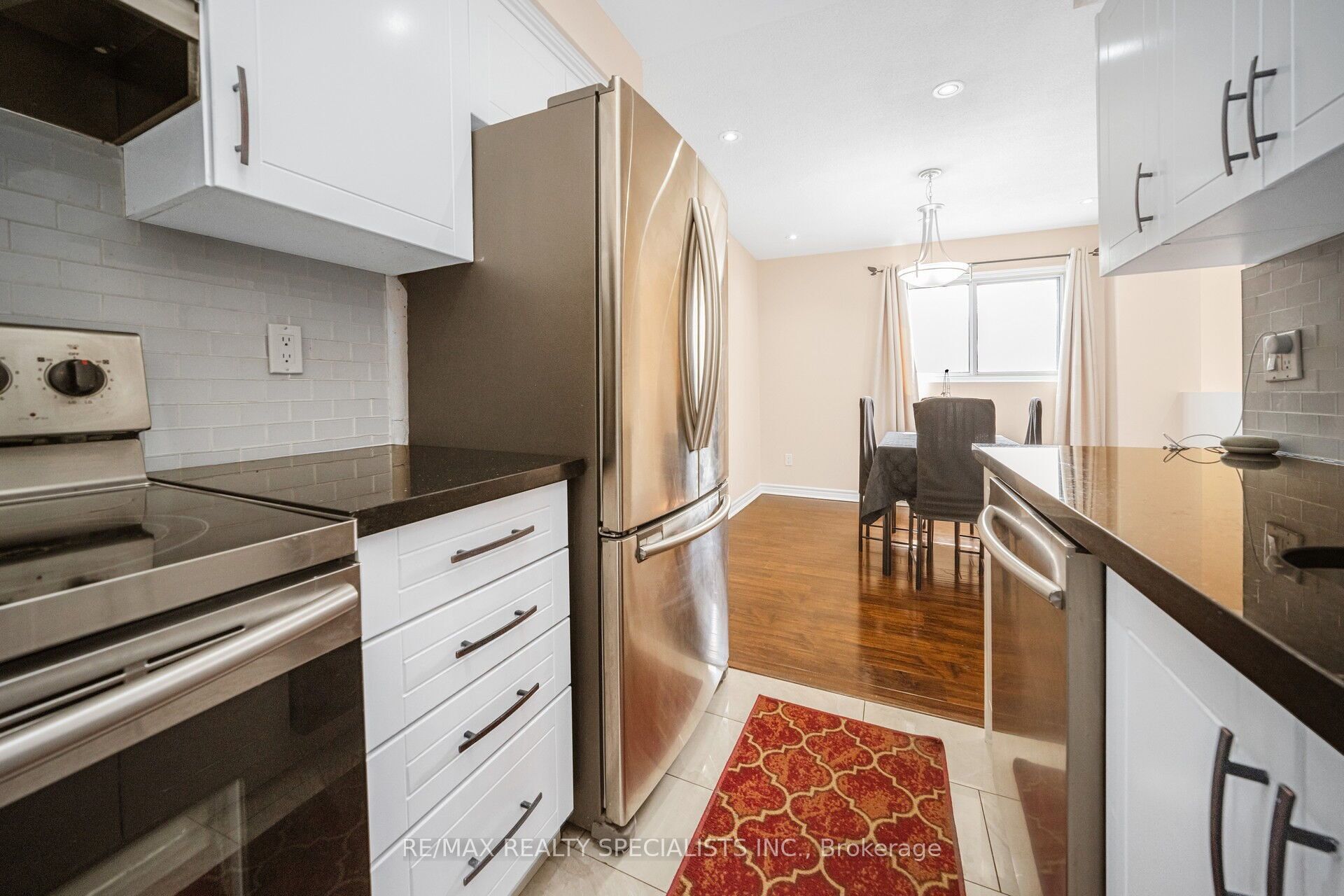 46 Carleton Place Property Photo 16