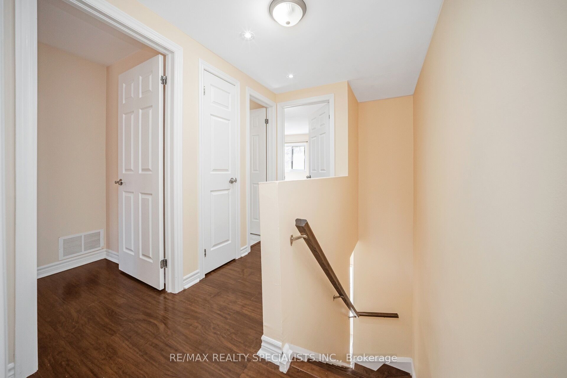 46 Carleton Place Property Photo 35