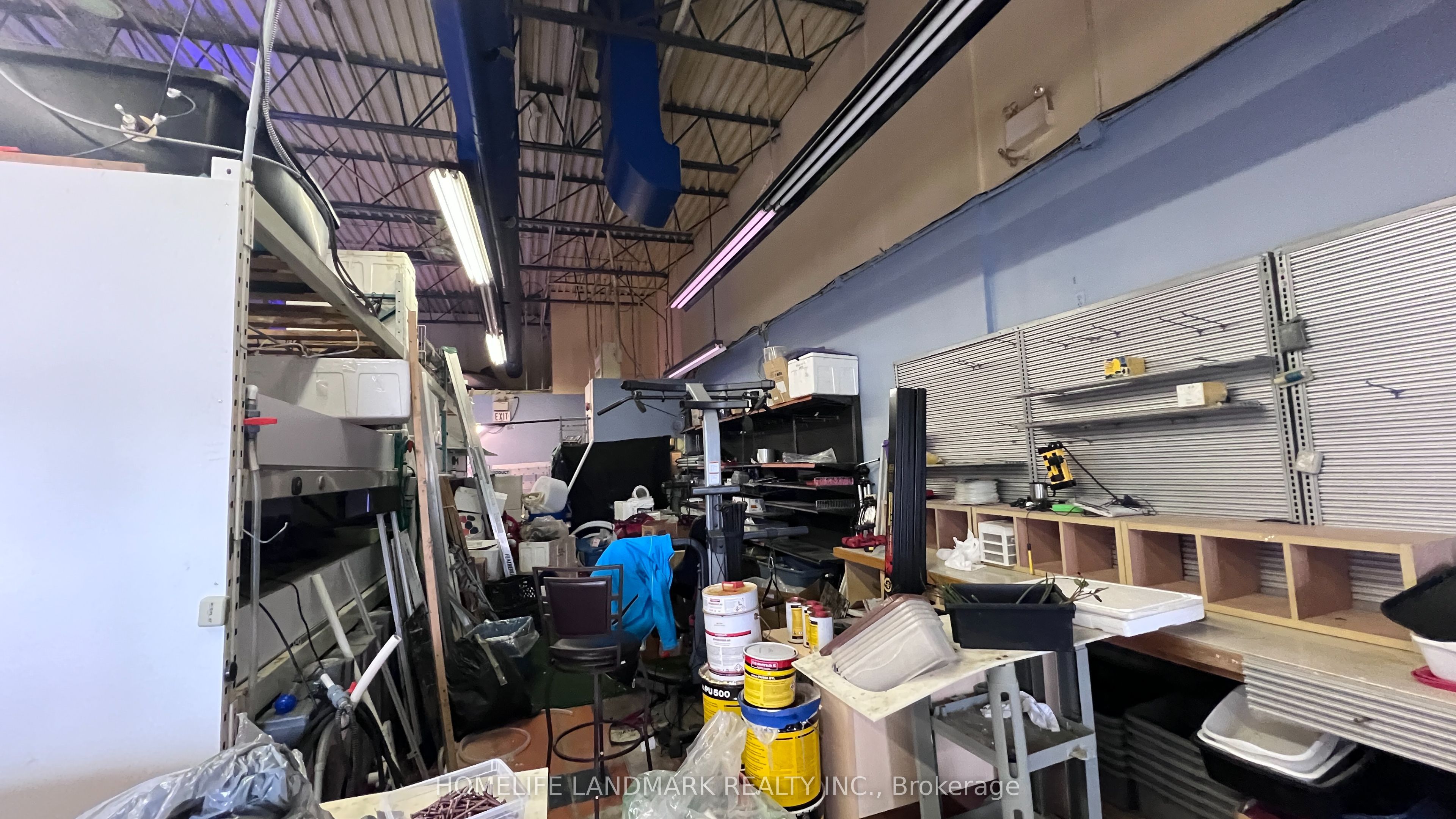 #e11 - 888 Dundas Street Property Photo 7