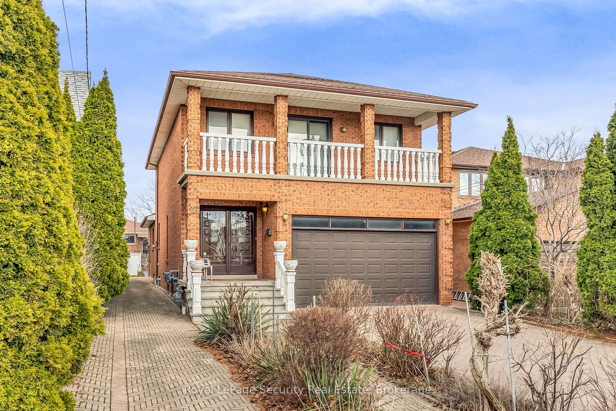 27 Mulholland Avenue Property Photo 2