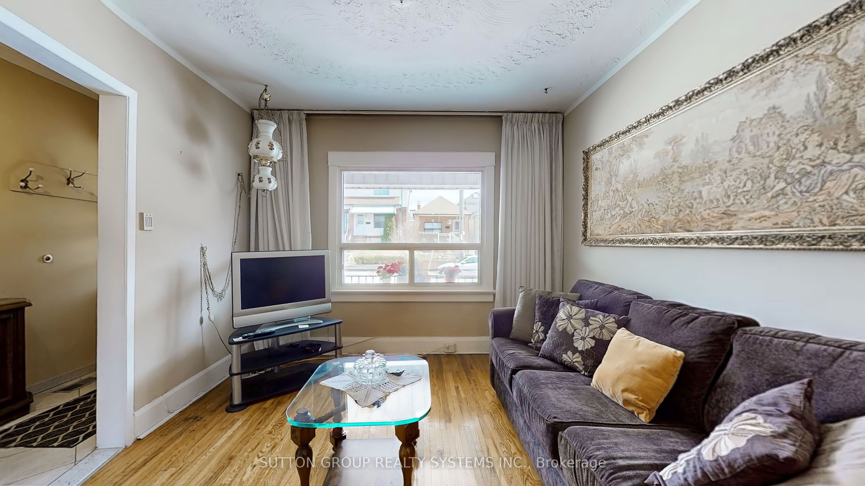 34 Gilbert Avenue Property Photo 5