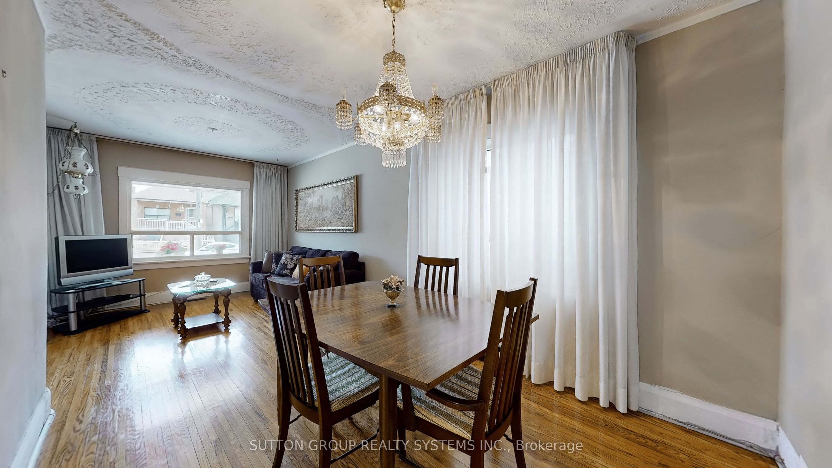 34 Gilbert Avenue Property Photo 7