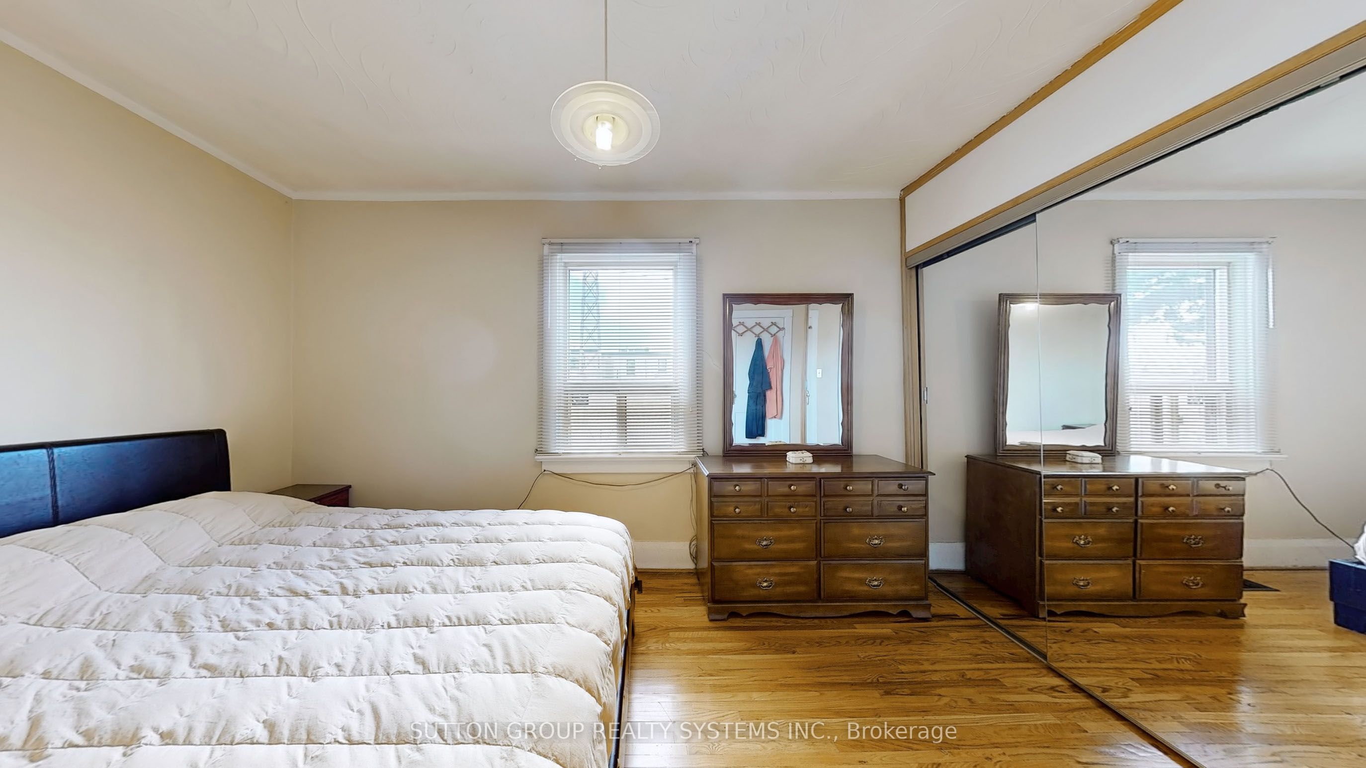 34 Gilbert Avenue Property Photo 11