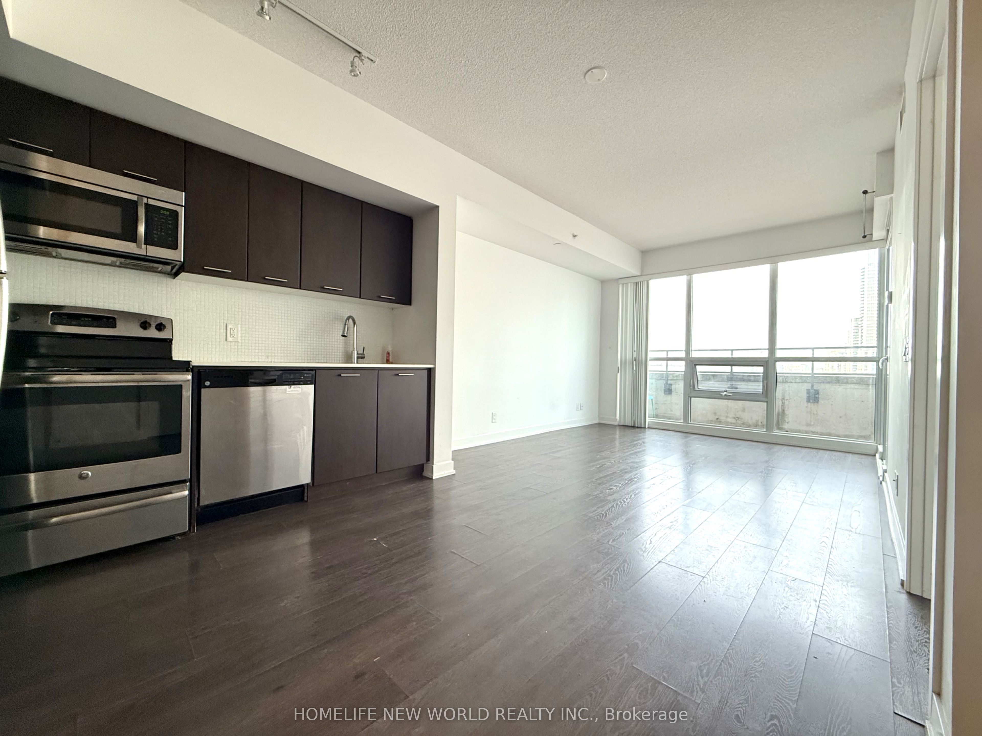 #908 - 2200 Lake Shore Boulevard Property Photo 9